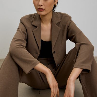 Alya Boxy Crop Blazer
