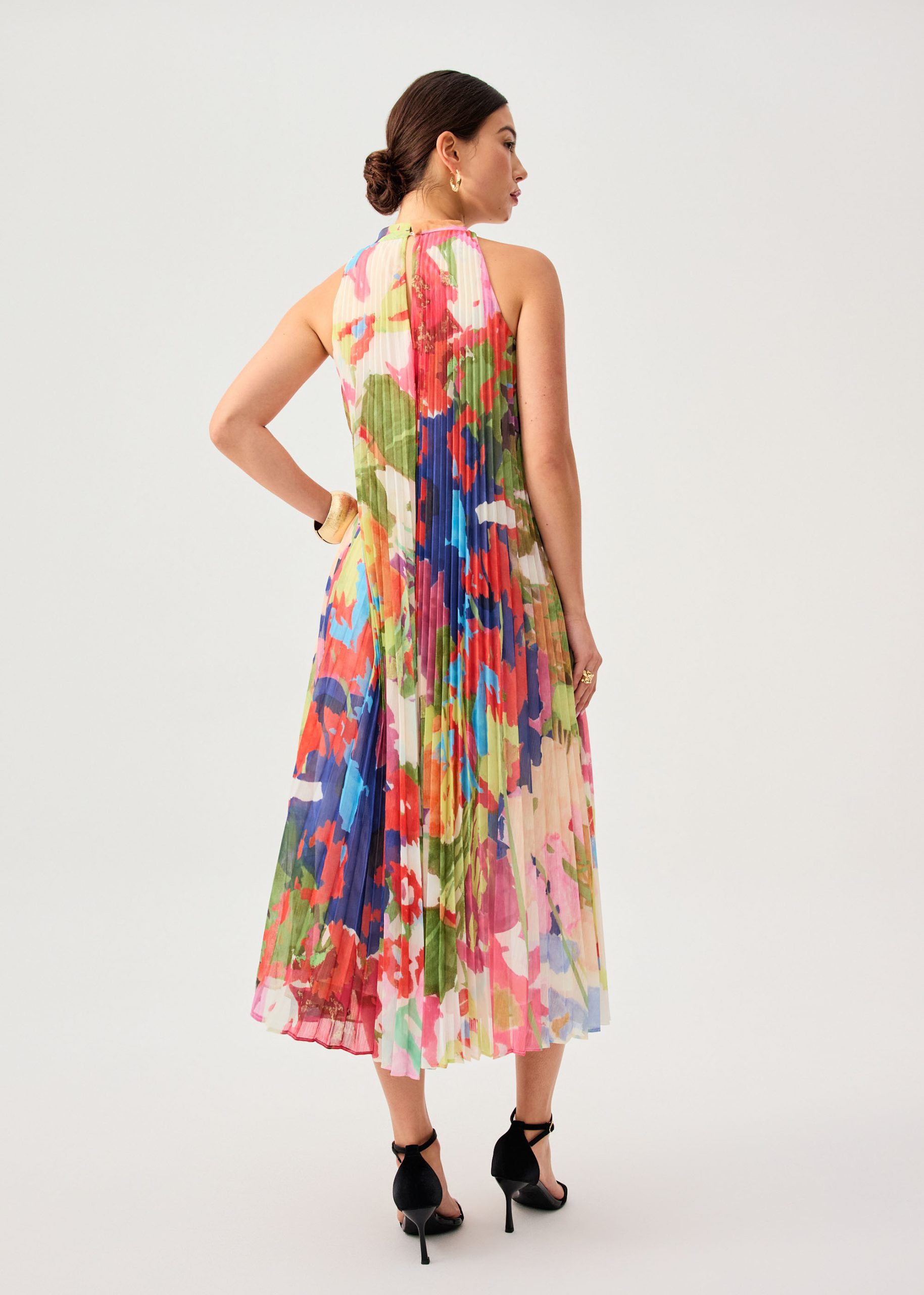 Georgette Pleated Mock Neck Trapeze Midaxi Dress in Vivid Blooms - Image 6