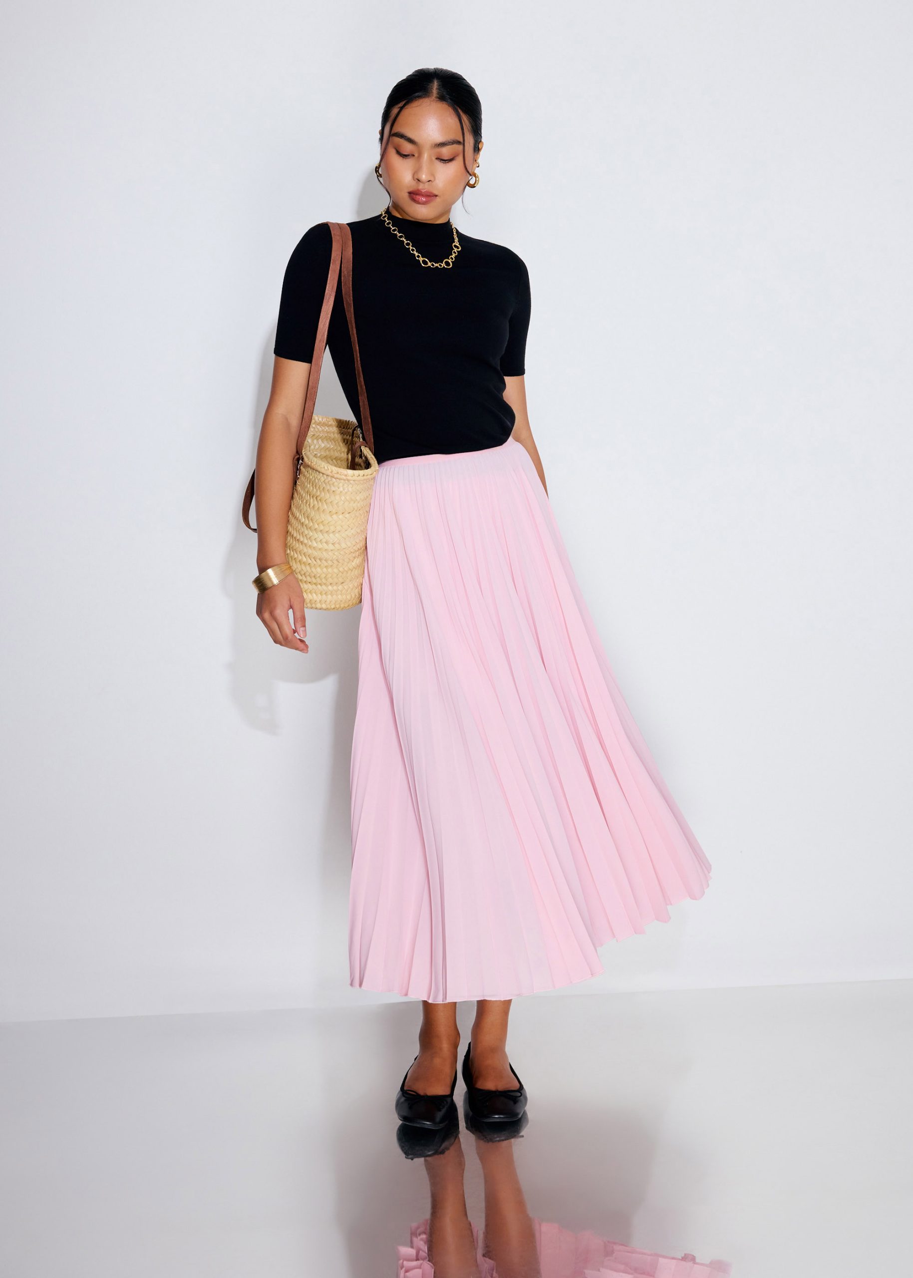 Wei Elastic Sunray Pleated Midaxi Skirt - Image 34