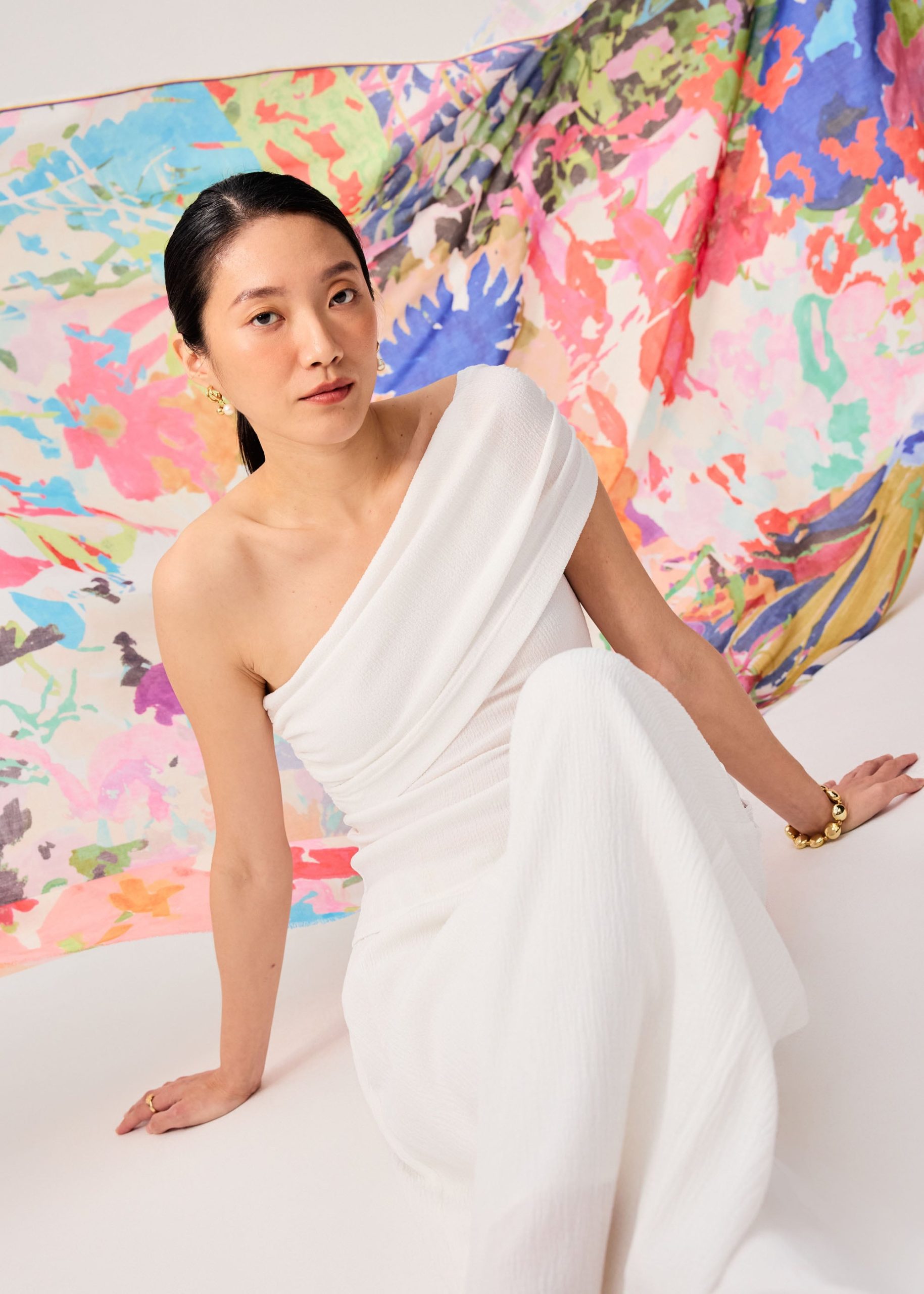 Crinkled Jersey Asymmetric Fitted Top - Image 8