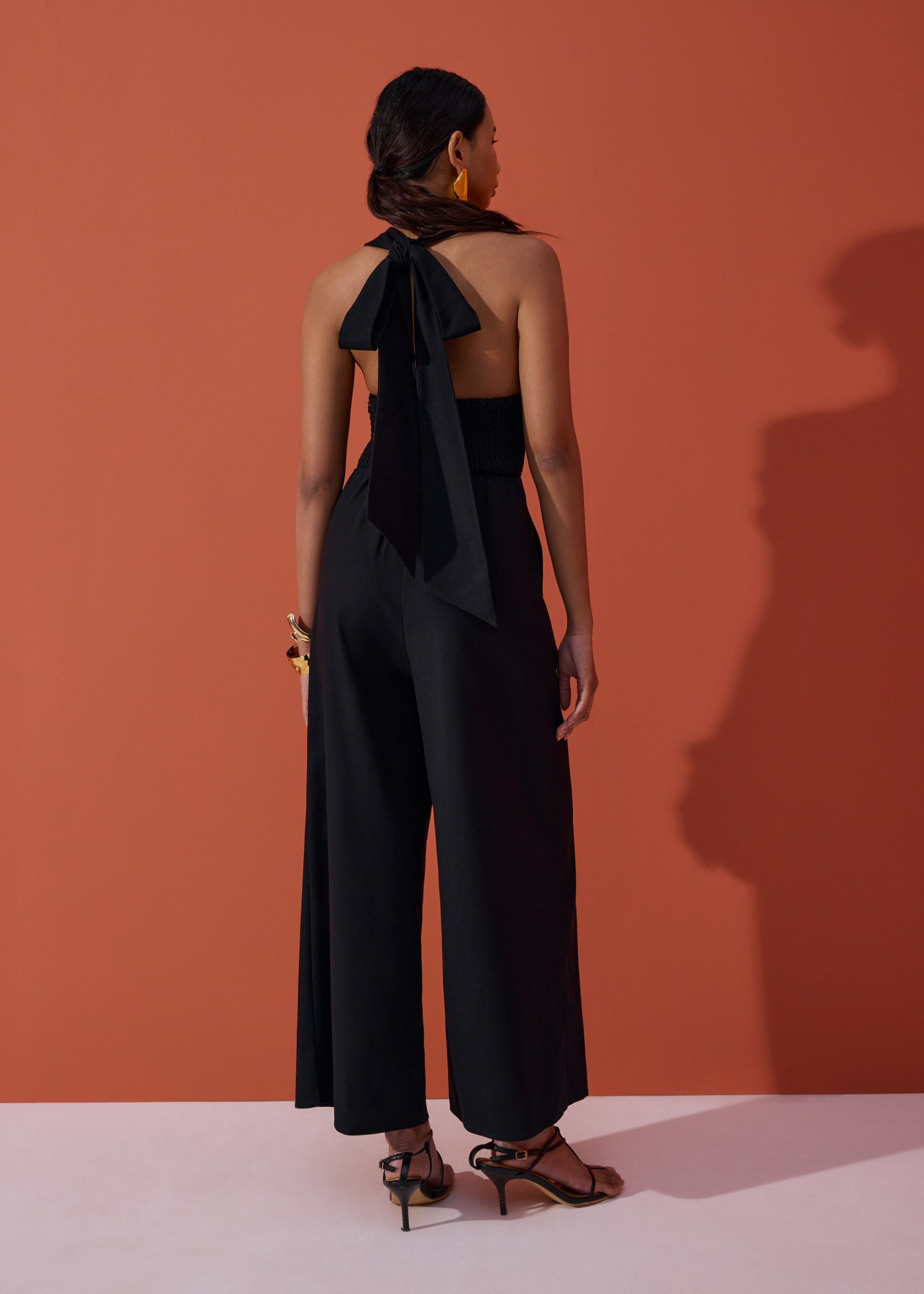 BraFree by LB Multi-way Linen Halter Jumpsuit - Image 6