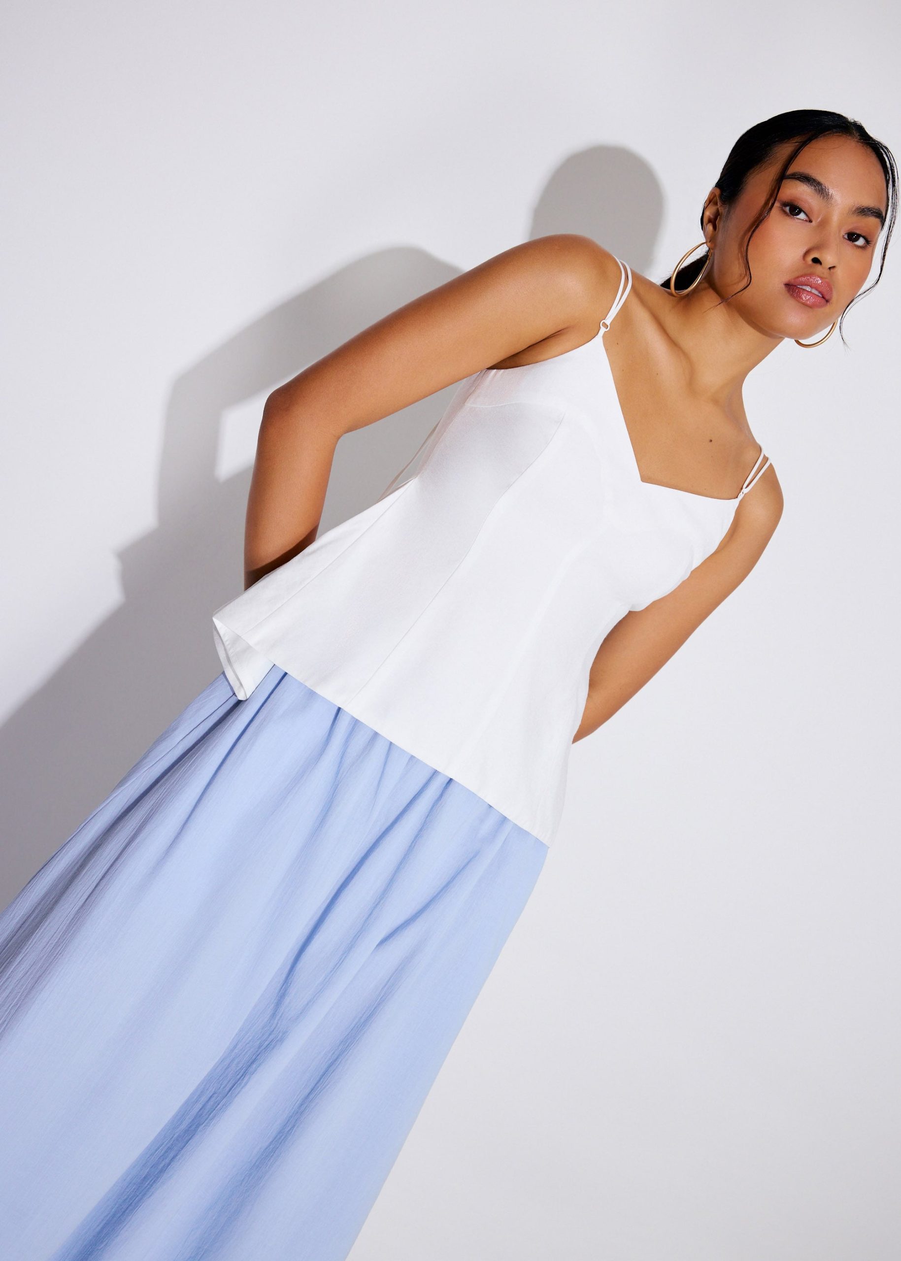 Textured Panelled V-neck Peplum Top - Image 2