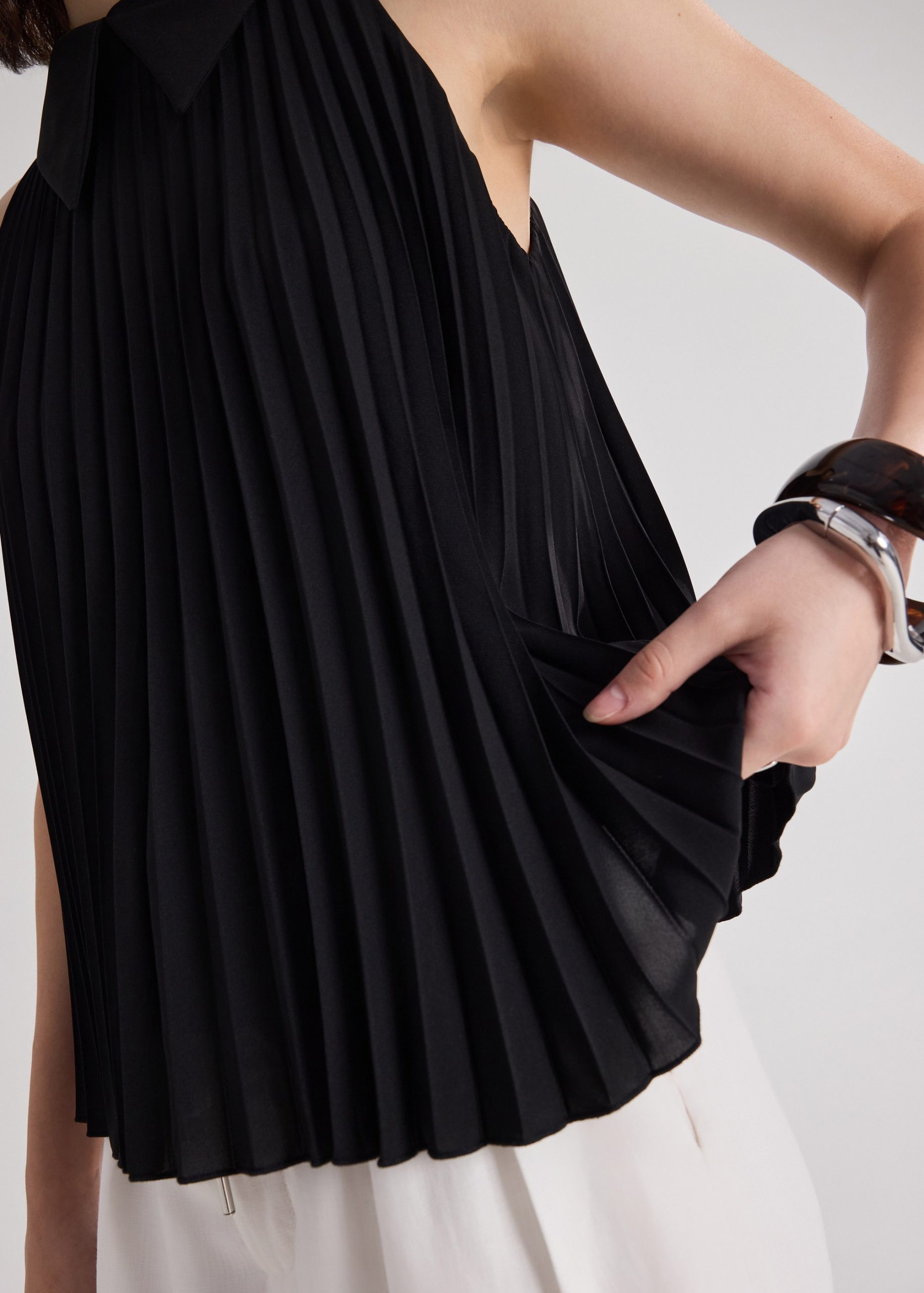 Izumi Sunray Pleated Top - Image 5