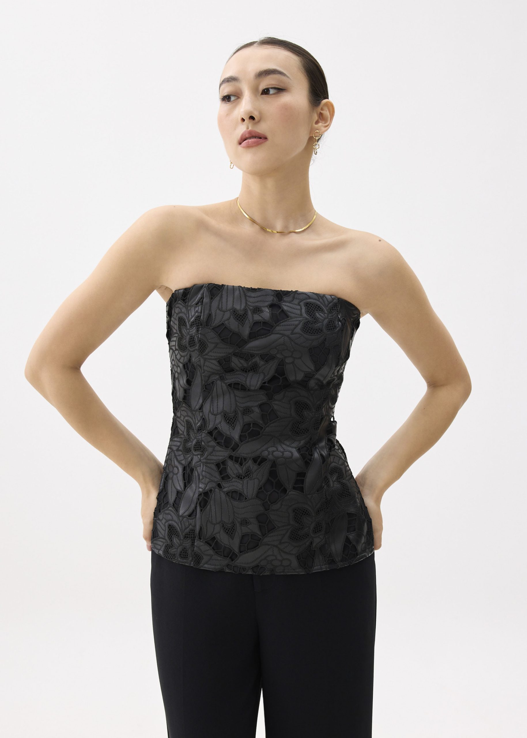 BraFree by LB Vegan Leather Lace Tube Top - Image 6