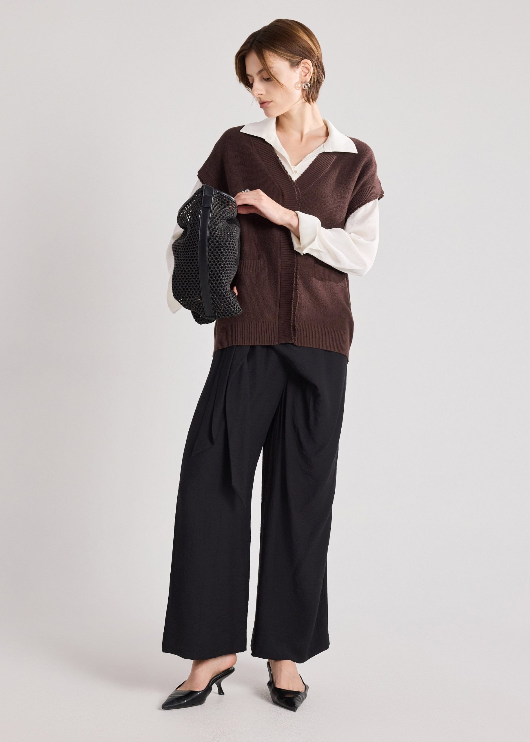 Oversized Knit Vest - Image 13