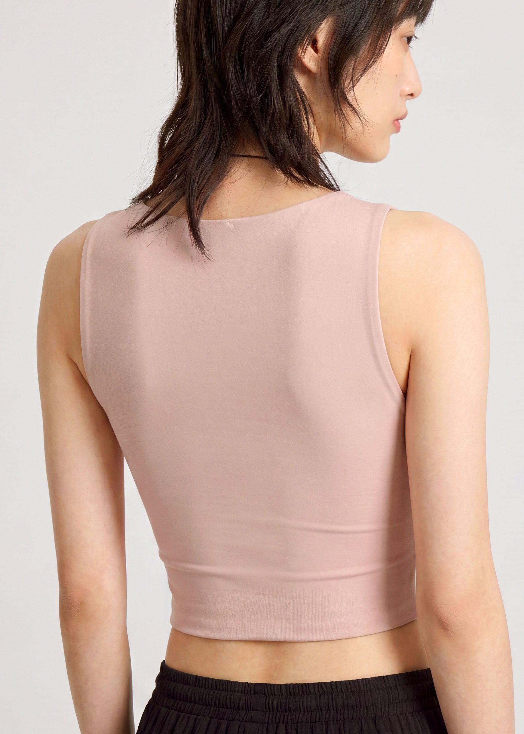 BraFree by LB V-neck Tank - Image 17