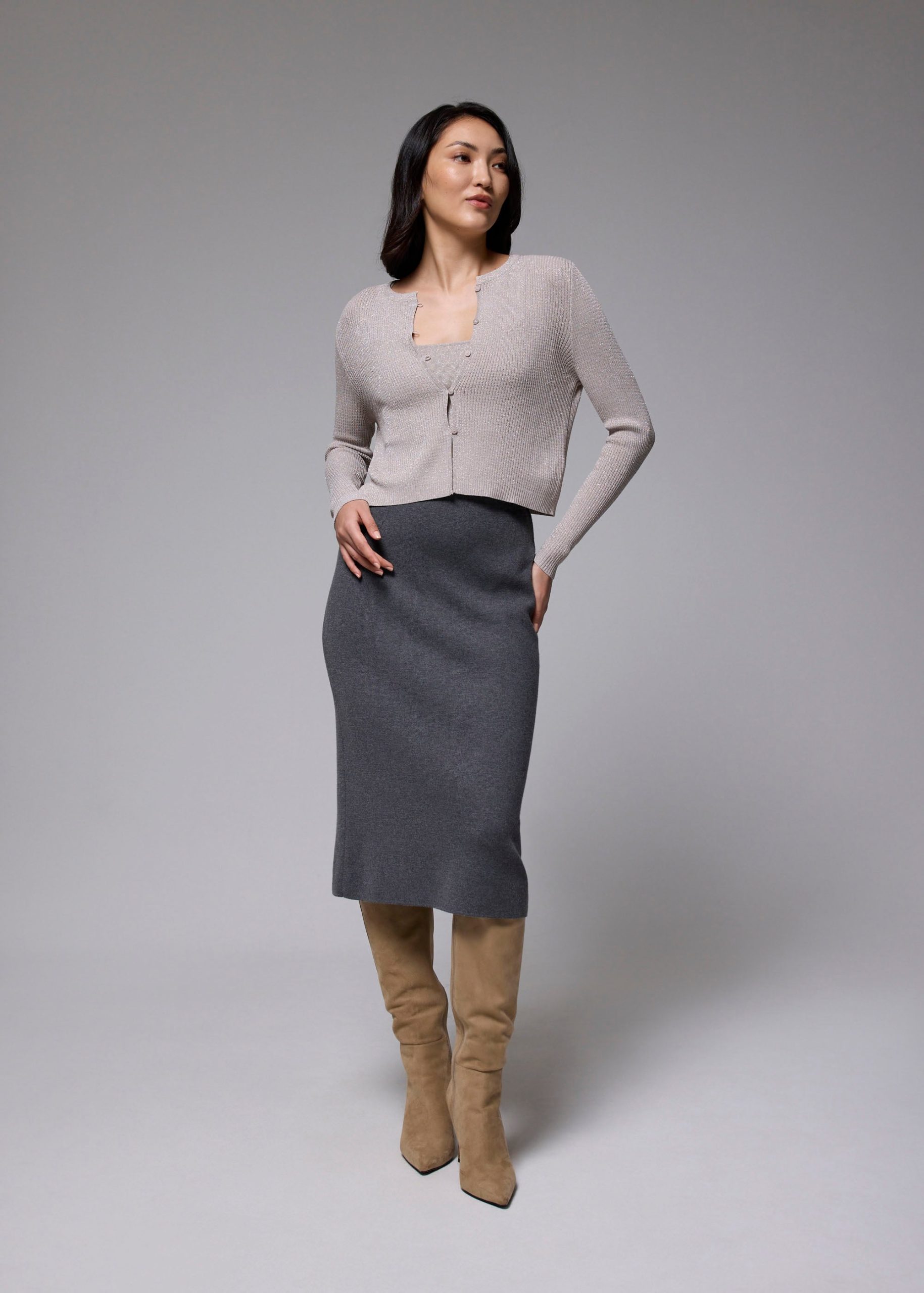 Crop Round Neck Knit Cardigan - Image 13