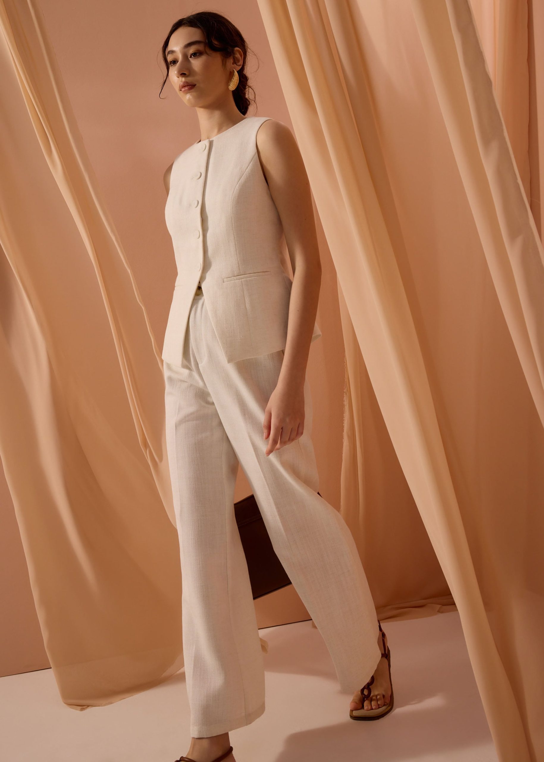 Leggy??Pvara Textured Flare Pants - Image 12