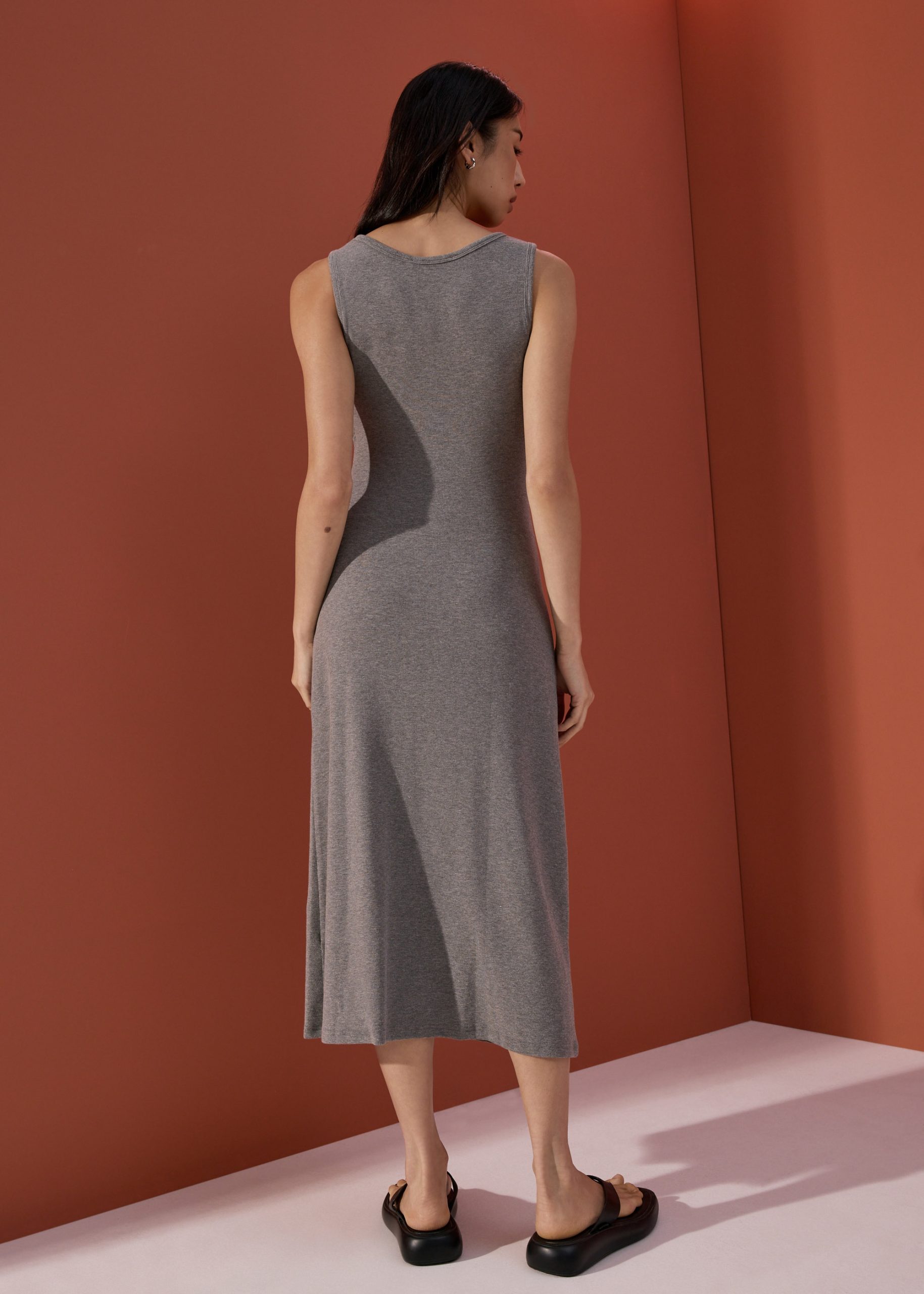 BraFree by LB Jersey Round Neck Column Midaxi Dress - Image 11
