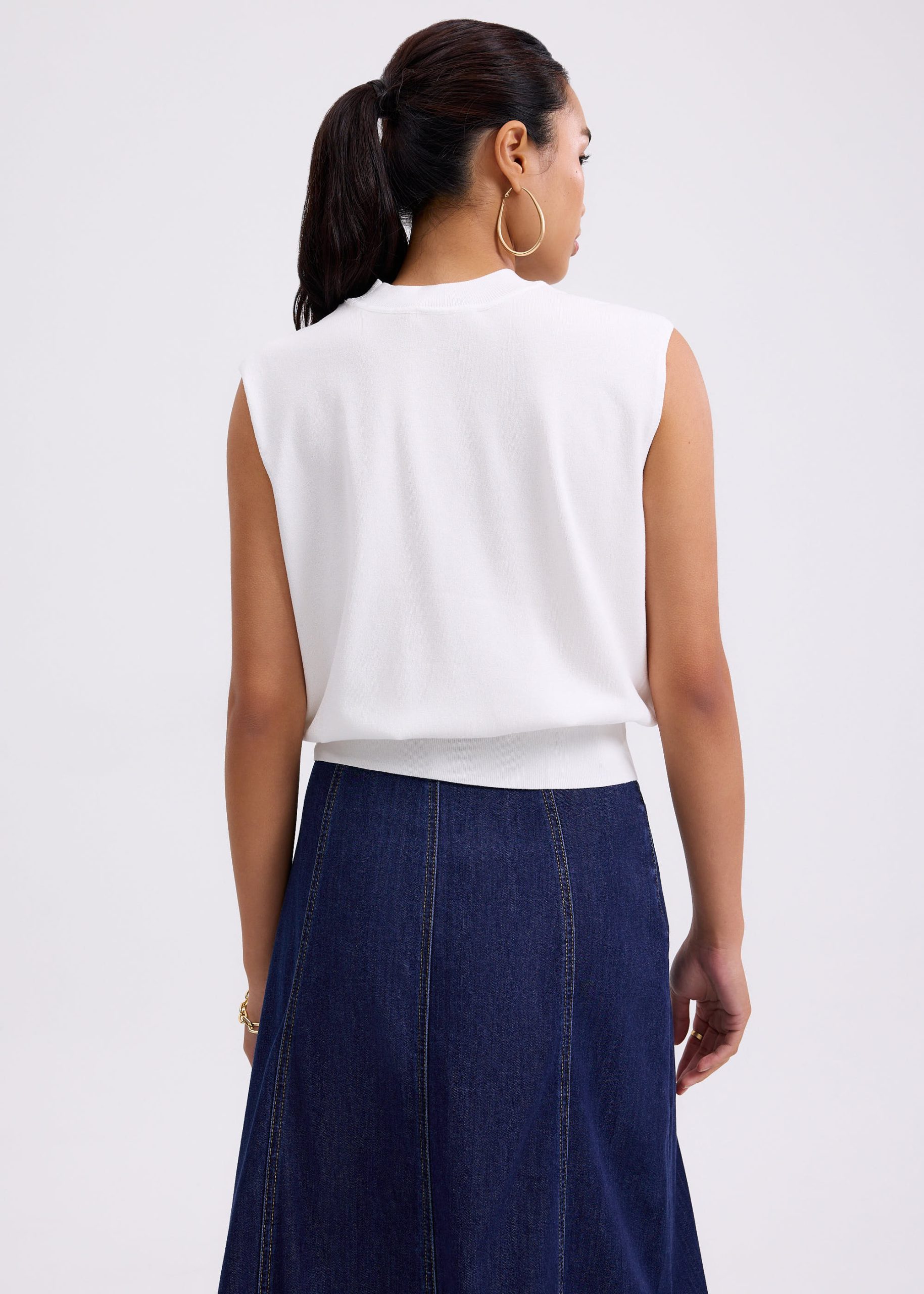 Gracie Knit Round Neck Tank Top - Image 4