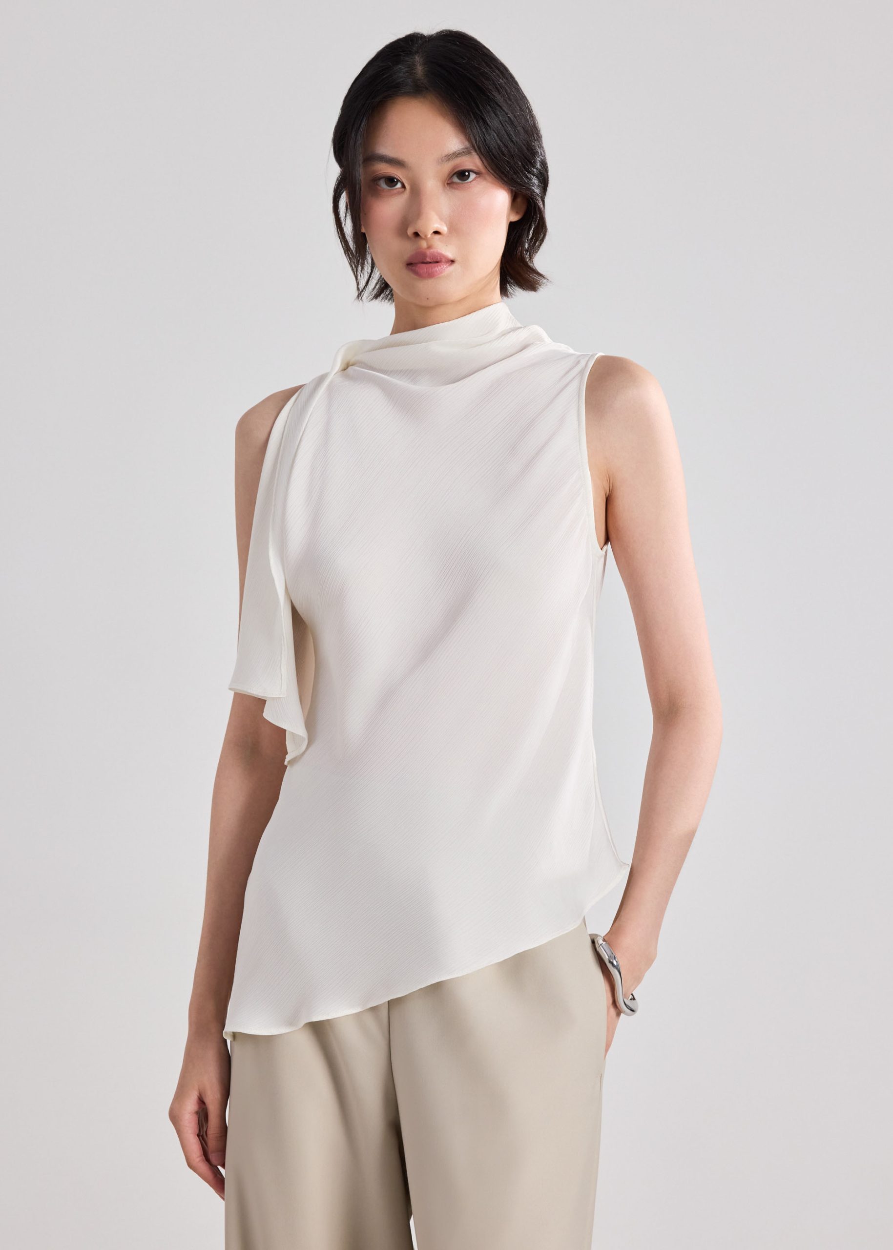 Kyuri Crinkled Satin Top - Image 11