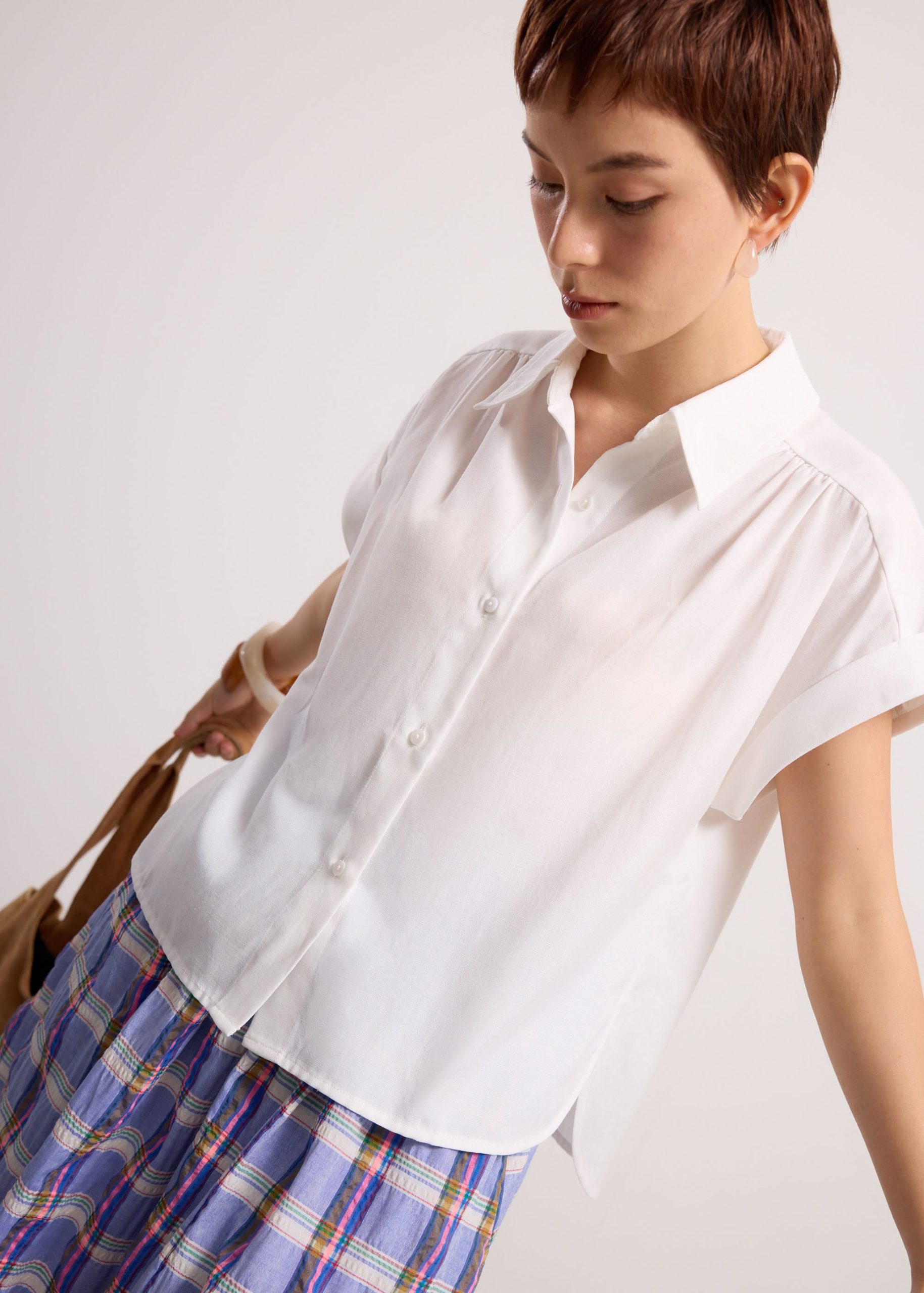 Rupi Oxford Collared Button Down Shirt