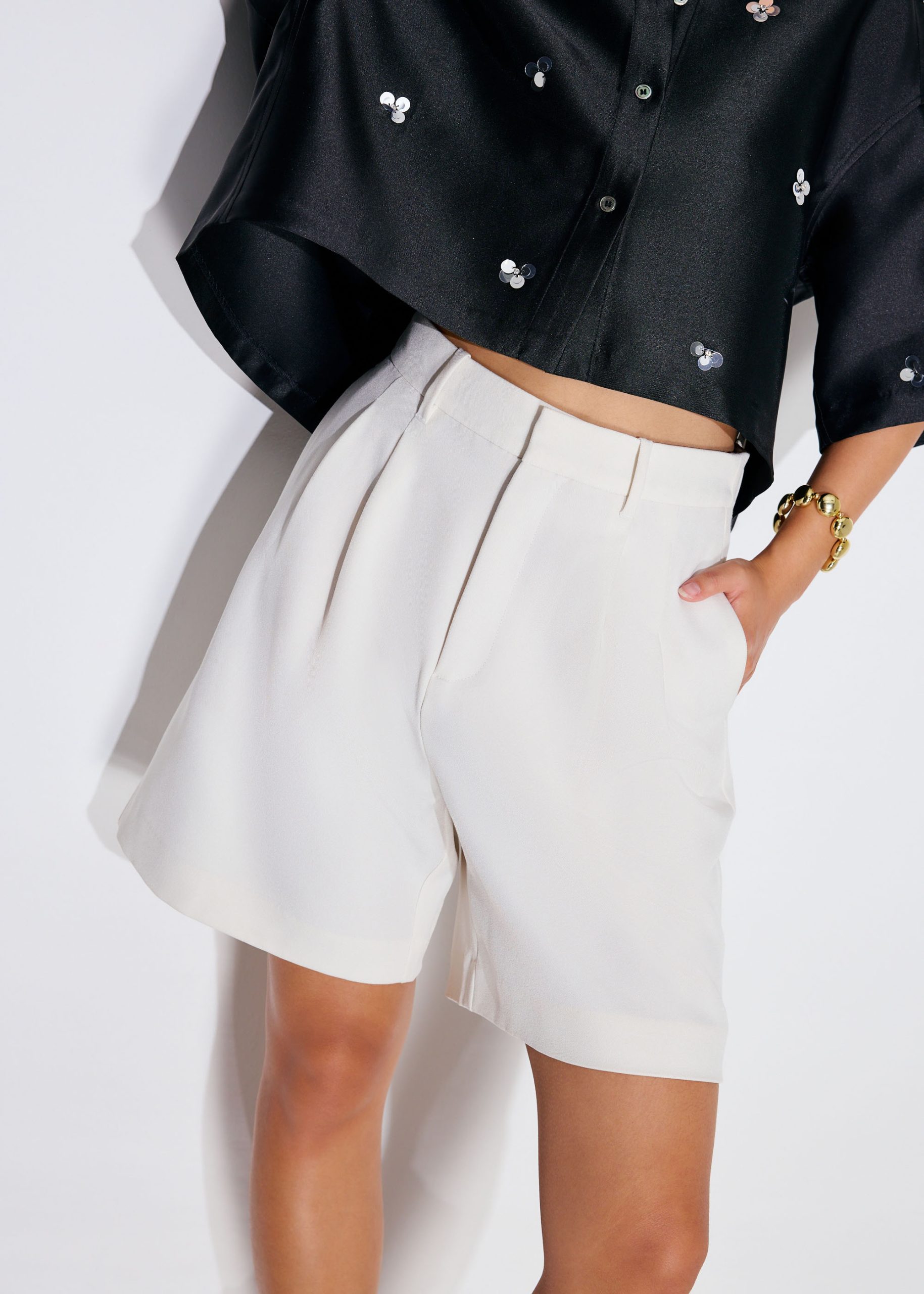 Lana Tailored Shorts - Image 20
