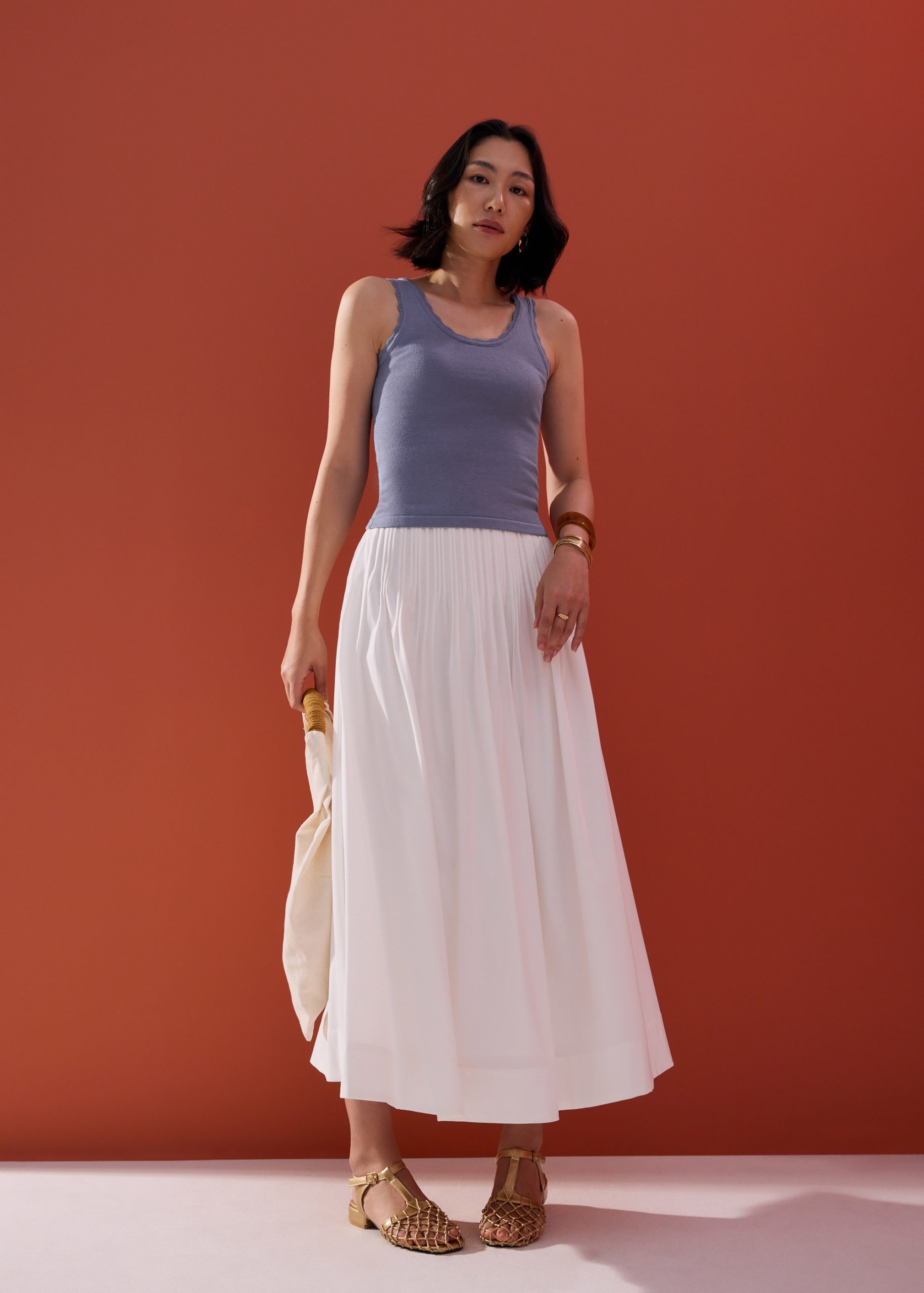 Rue Knit Scoop Neck Scallop Edge Tank Top - Image 15