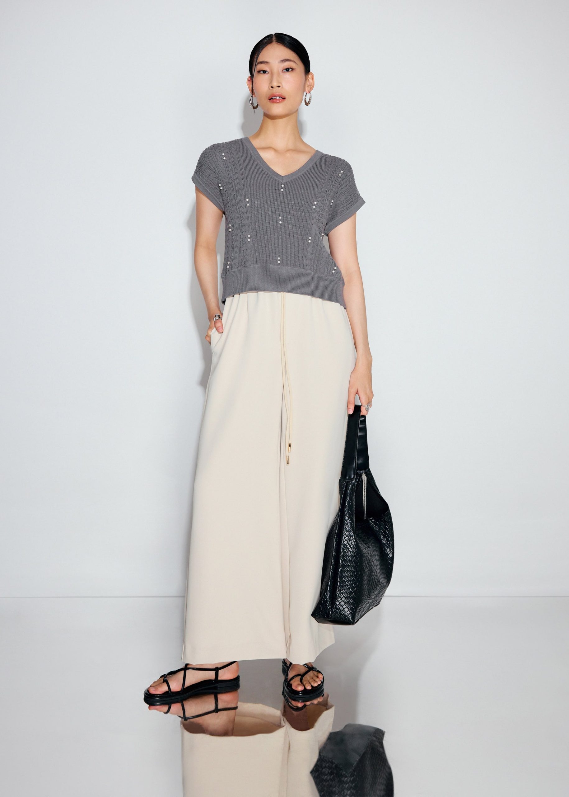 Relaxed Pearl Embellished Cable Knit Shell Top - Image 8