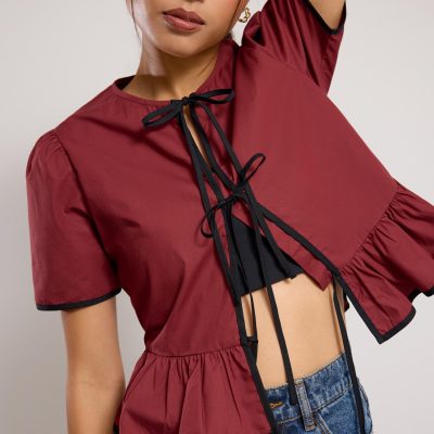 Contrast Piping Round Neck Front Tie Peplum Top