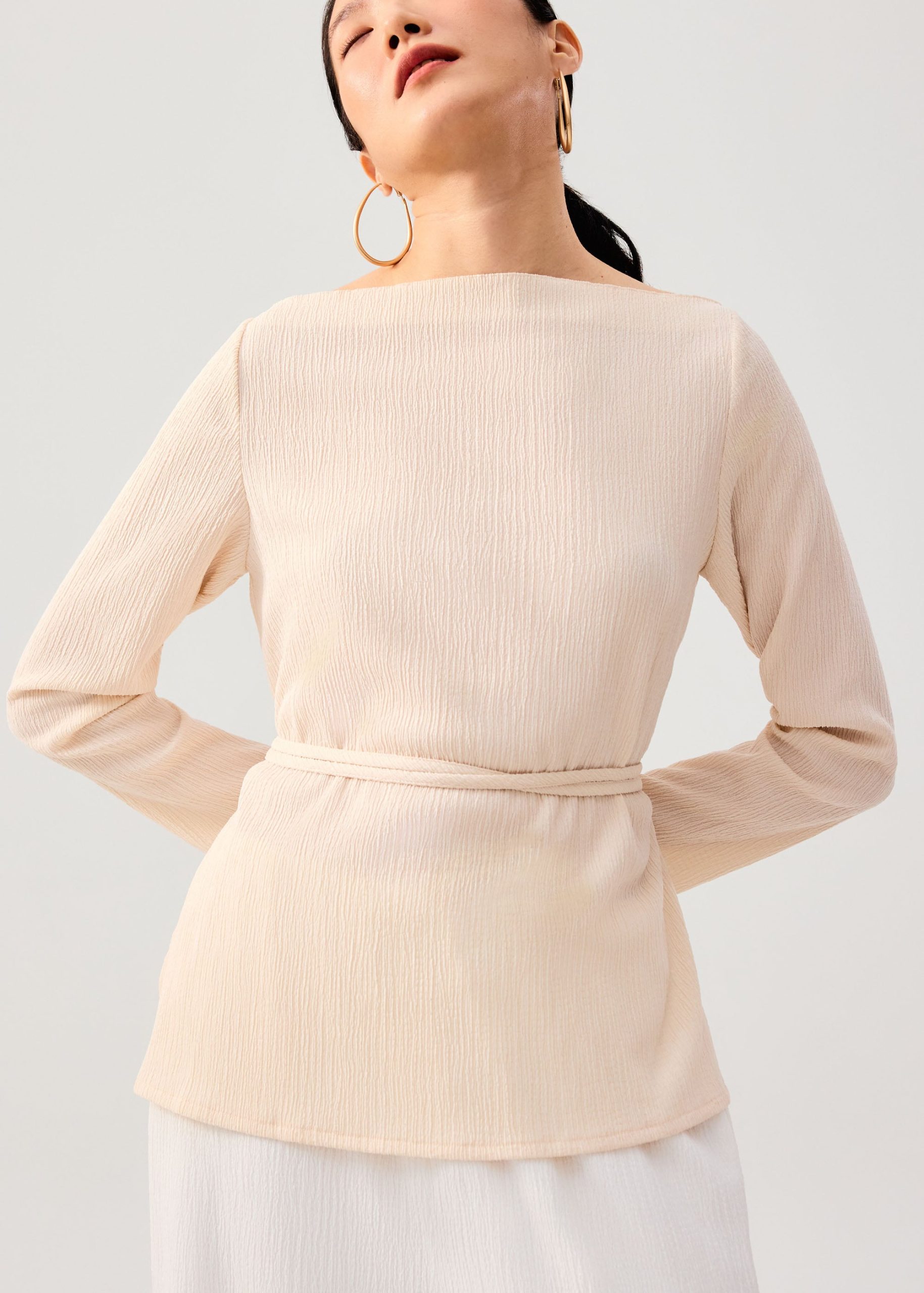 Sash Tie Crinkled Boat Neck Top - Image 9