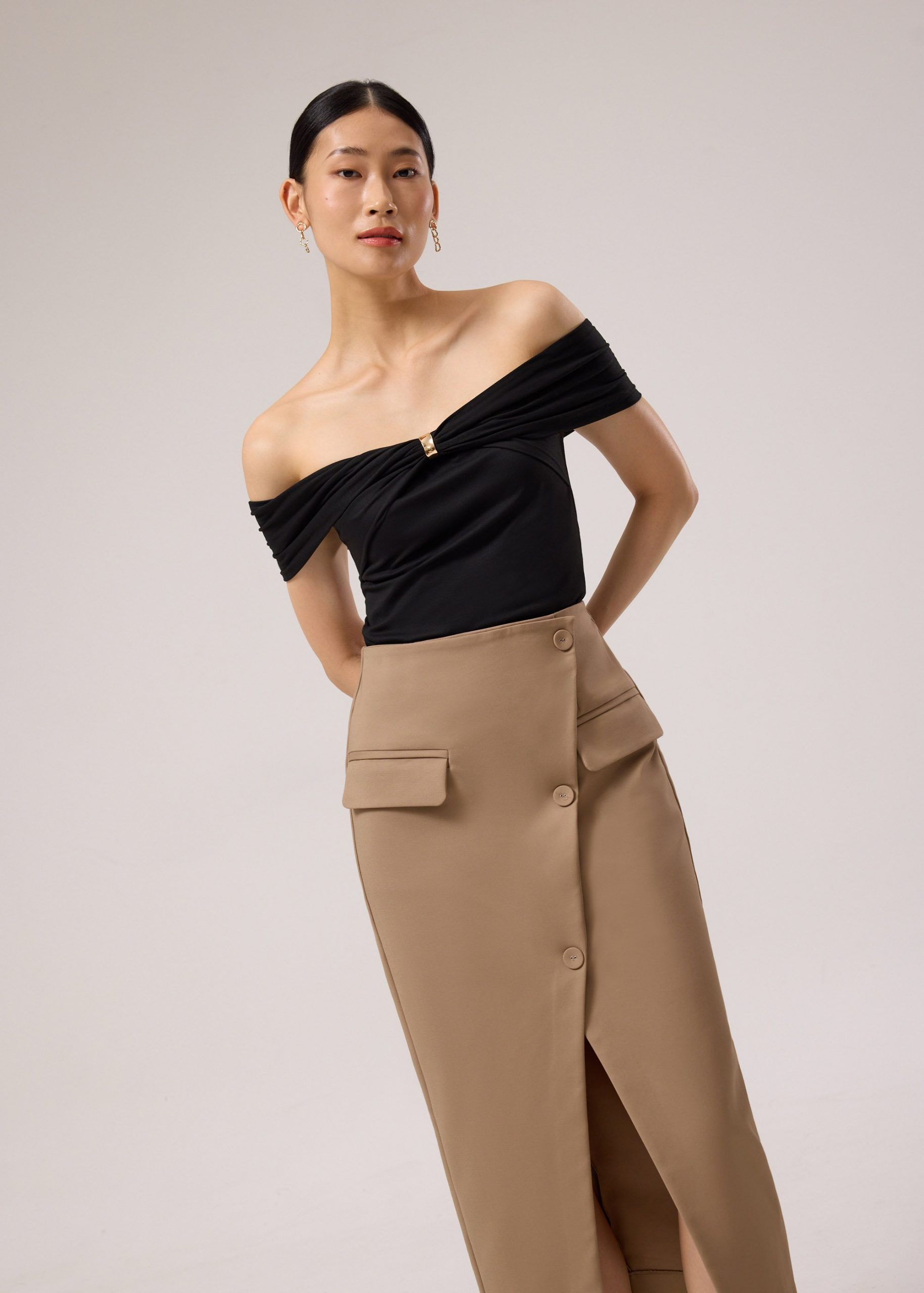 Multi-way Ponte Off-Shoulder Fitted Top - Image 6