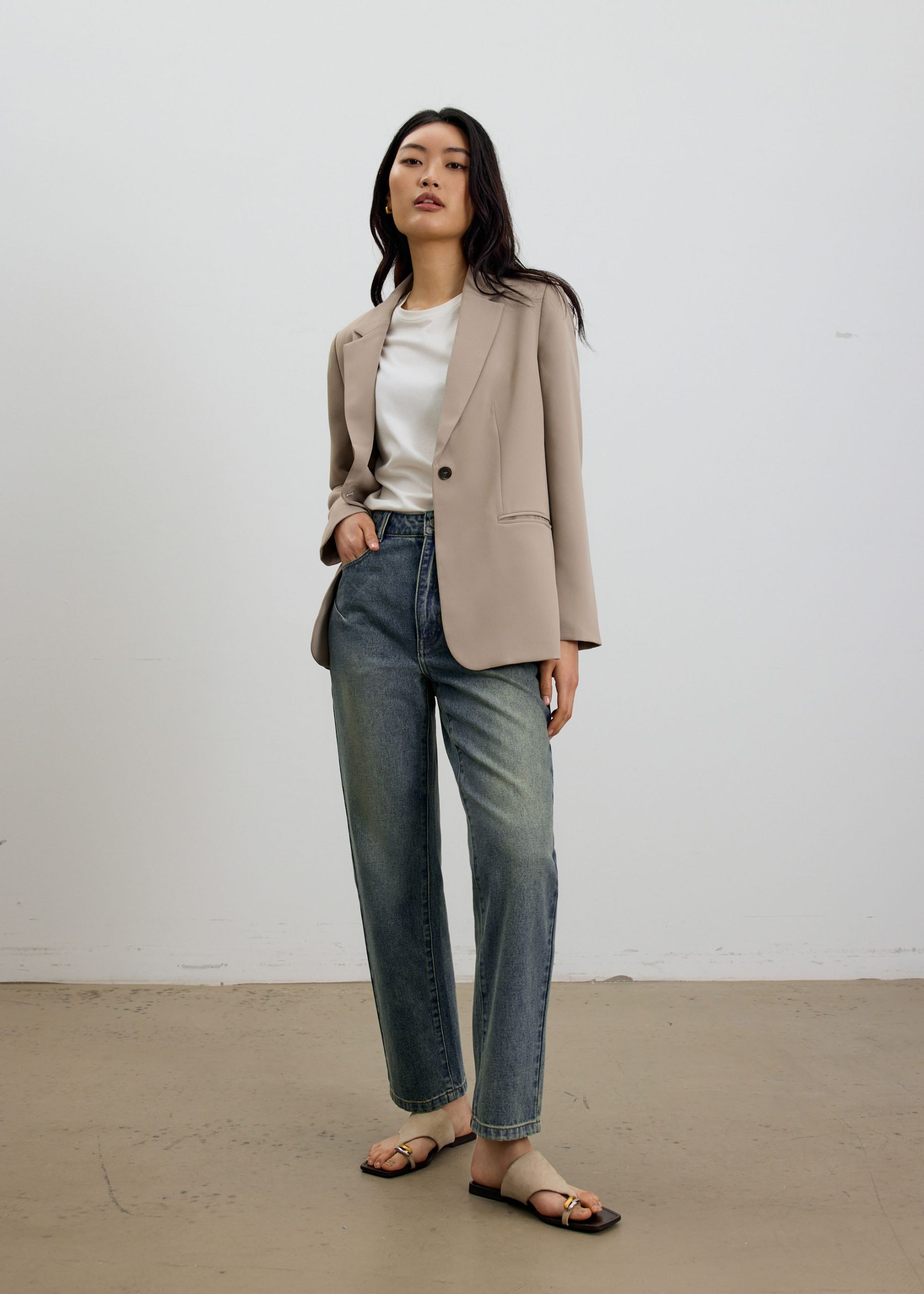 Suki Denim Slim Illusion Straight Leg Jeans - Image 10