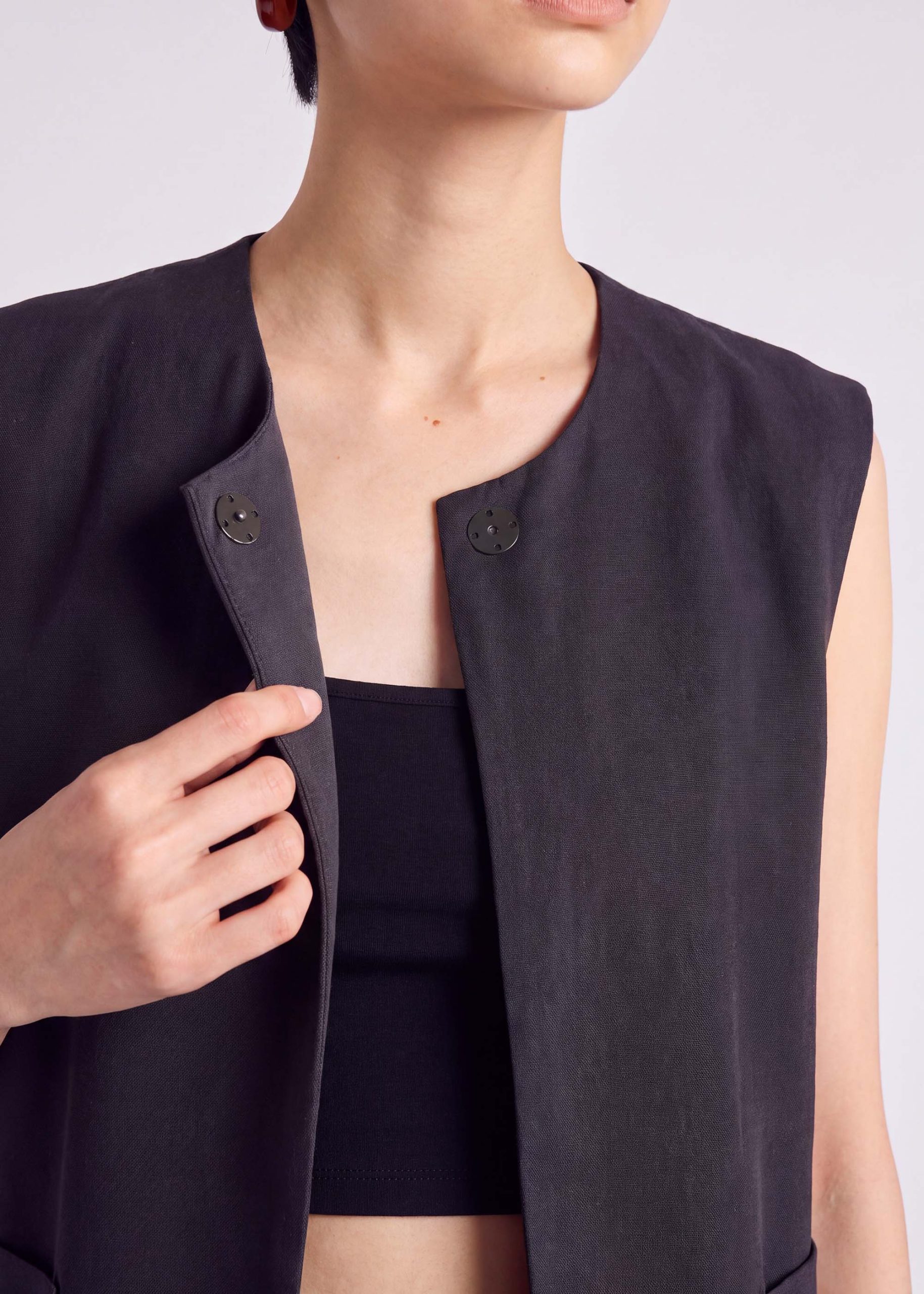 Relaxed Boxy Vest - Image 4