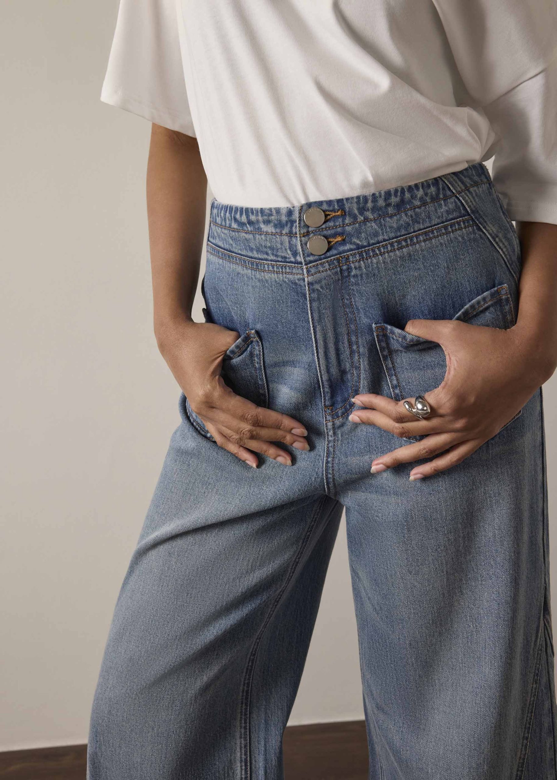 Leggy??Kick Flare Jeans - Image 4