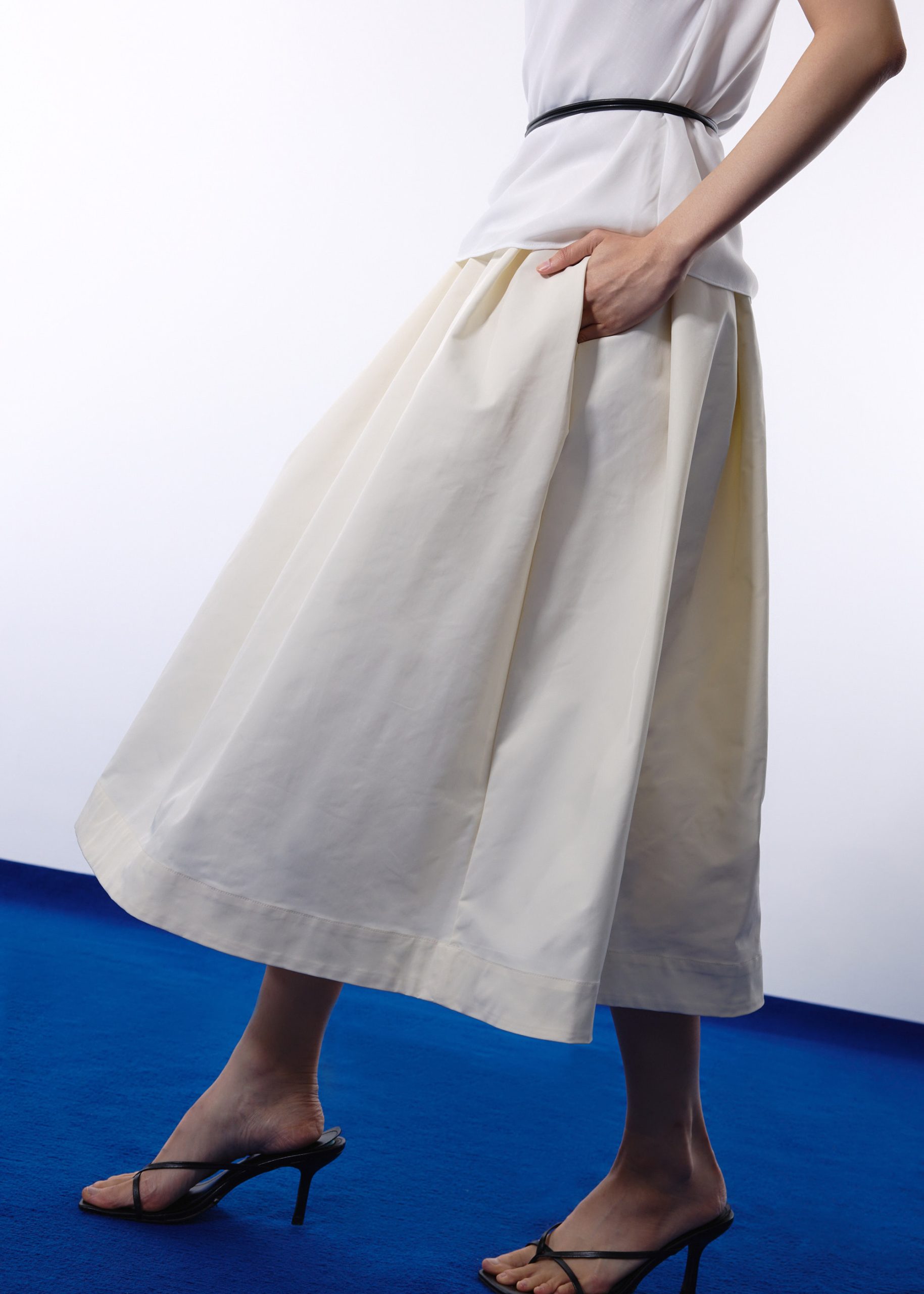 Nycha Taffeta Pleated Flare Midaxi Skirt - Image 16