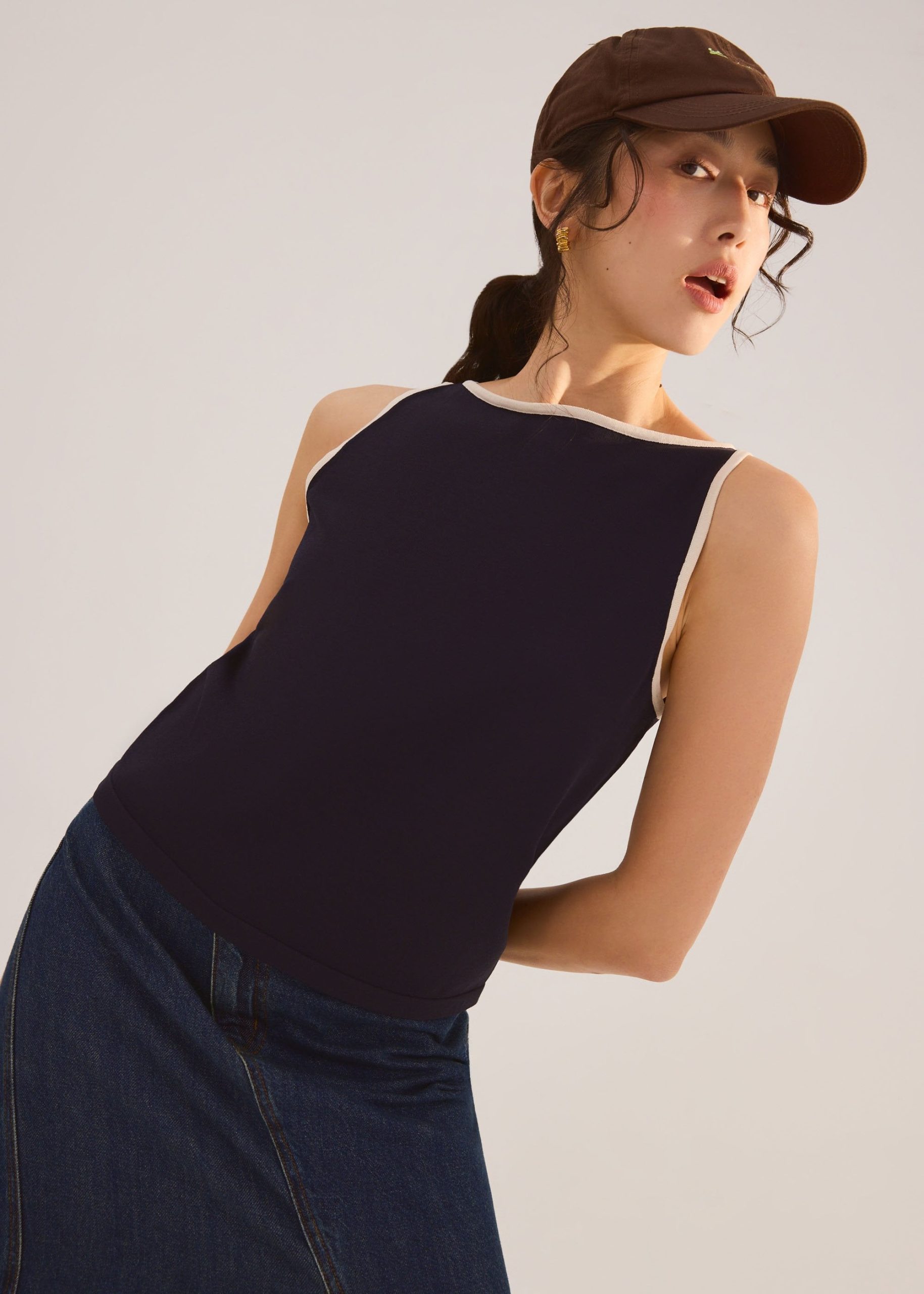 Nikki Relaxed Contrast Knit Boat Neck Tank Top - Image 2