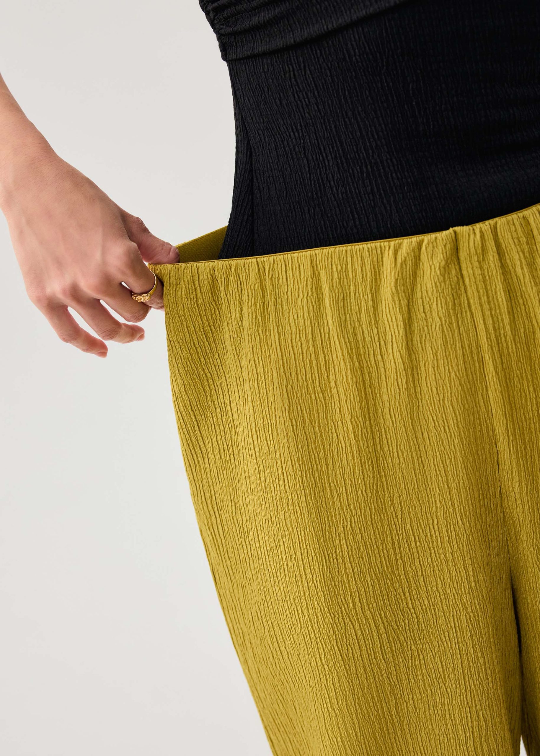 Elastic Crinkled Jersey Wide Leg Pants - Image 20