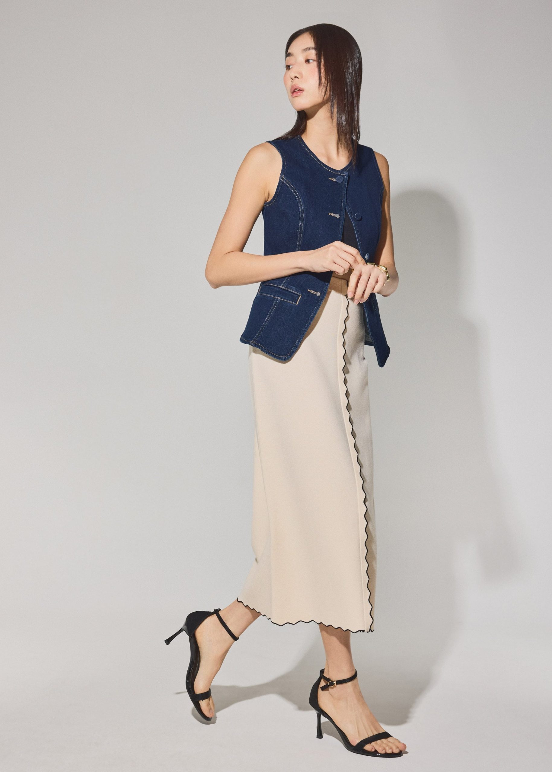 Knit Scallop Edge Column Midi Skirt - Image 3