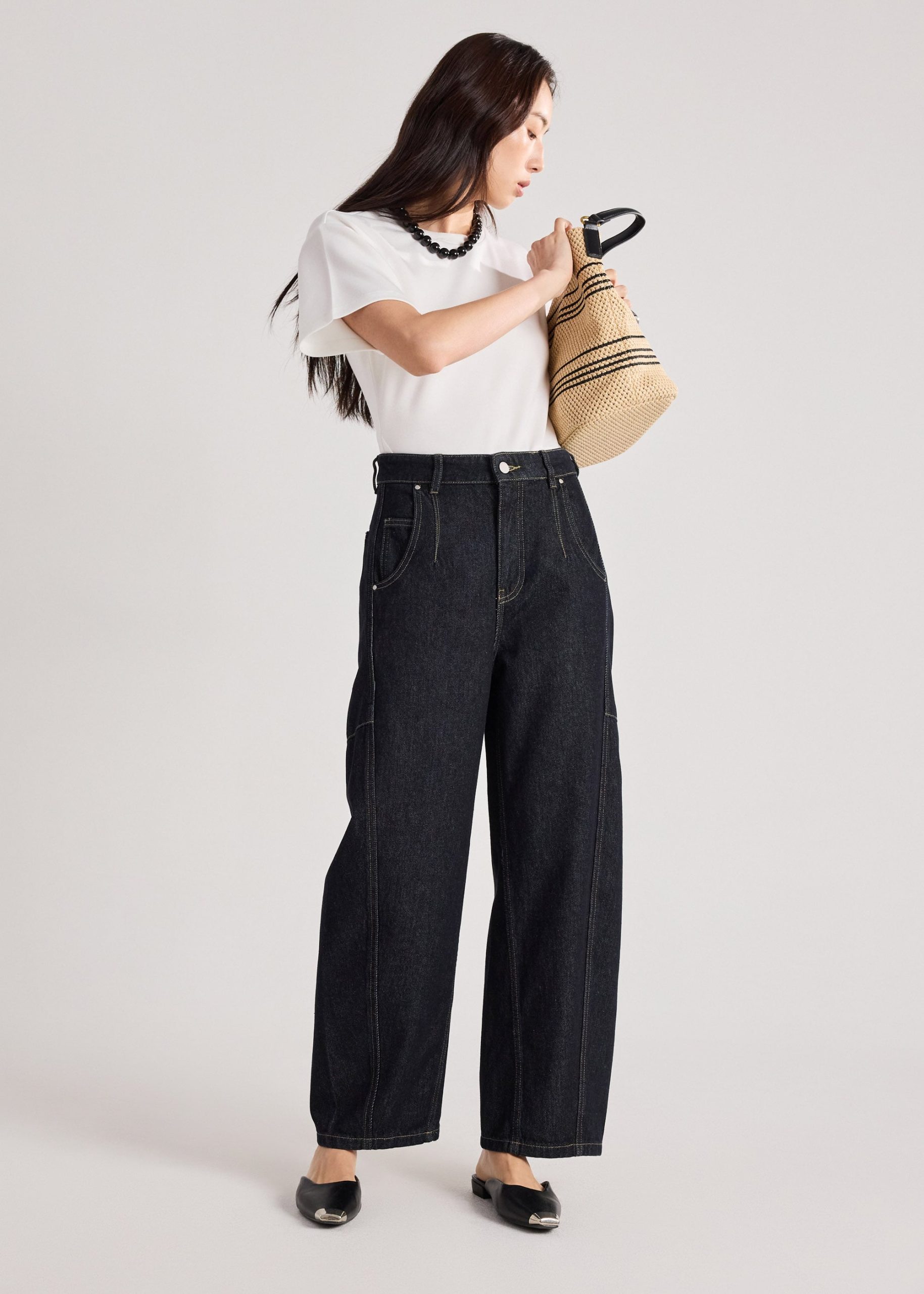 Vic Barrel Jeans - Image 8