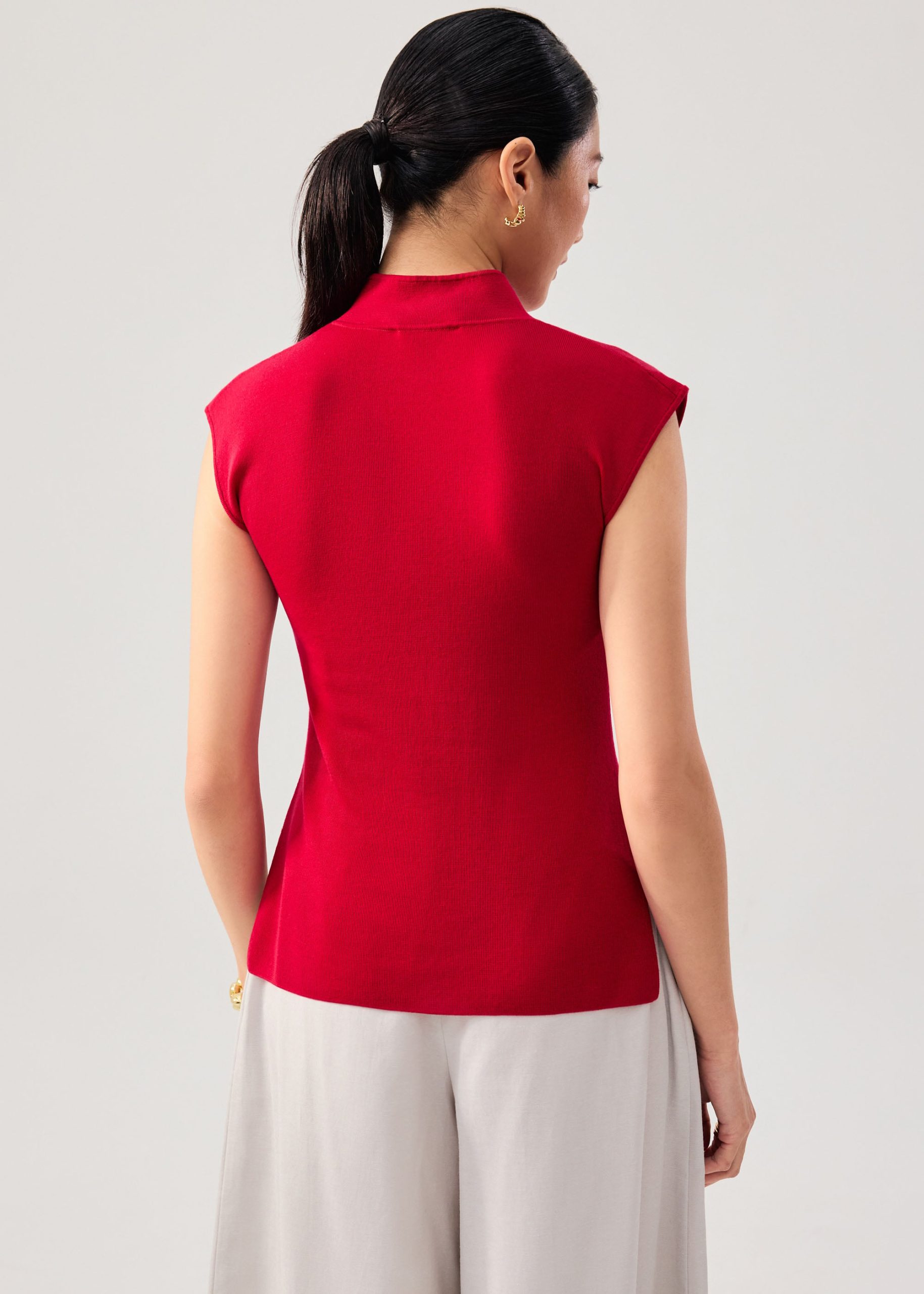 Tiffy Mandarin Collar Fitted Top - Image 11