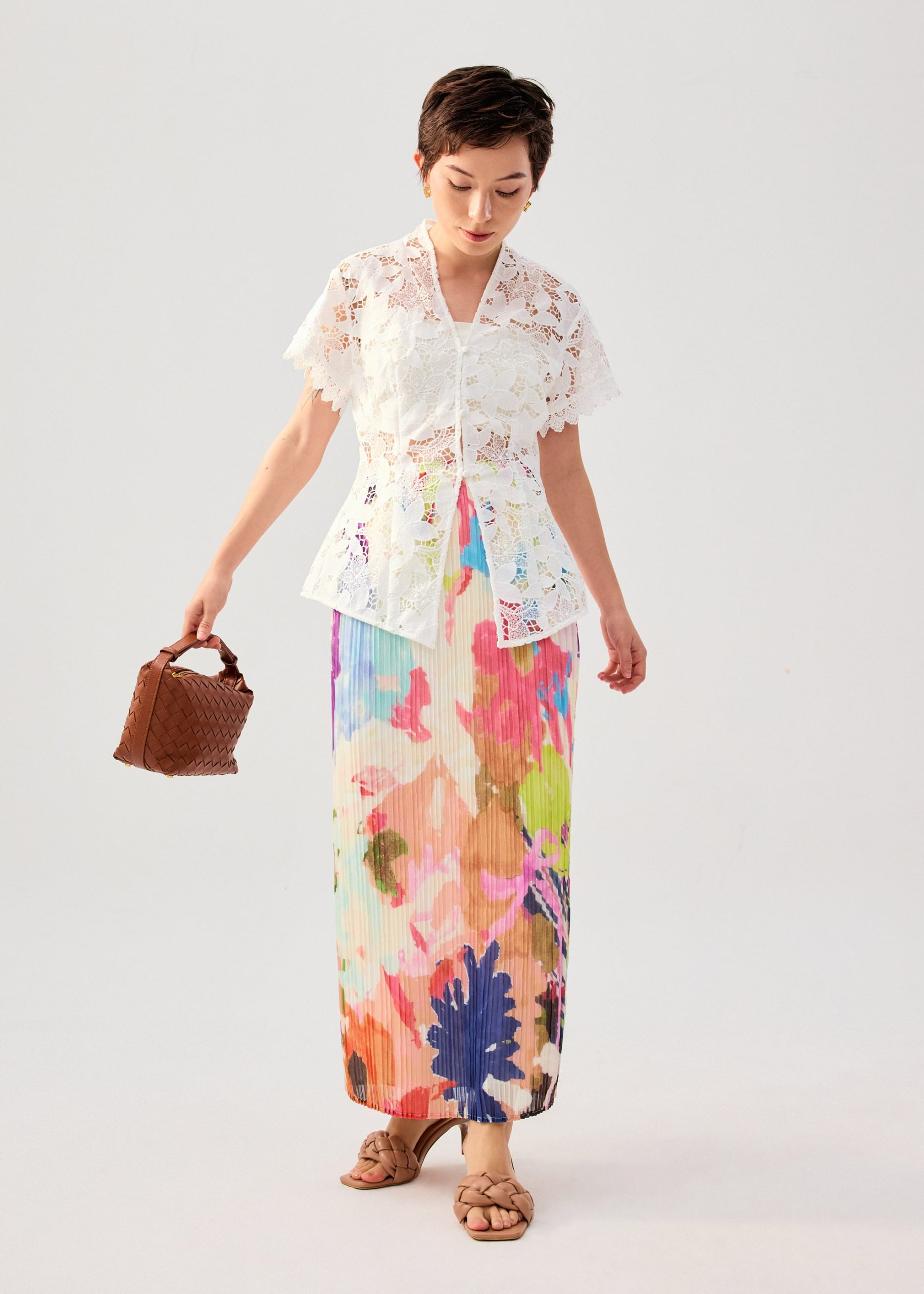 Floral Lace Kebaya Top - Image 6