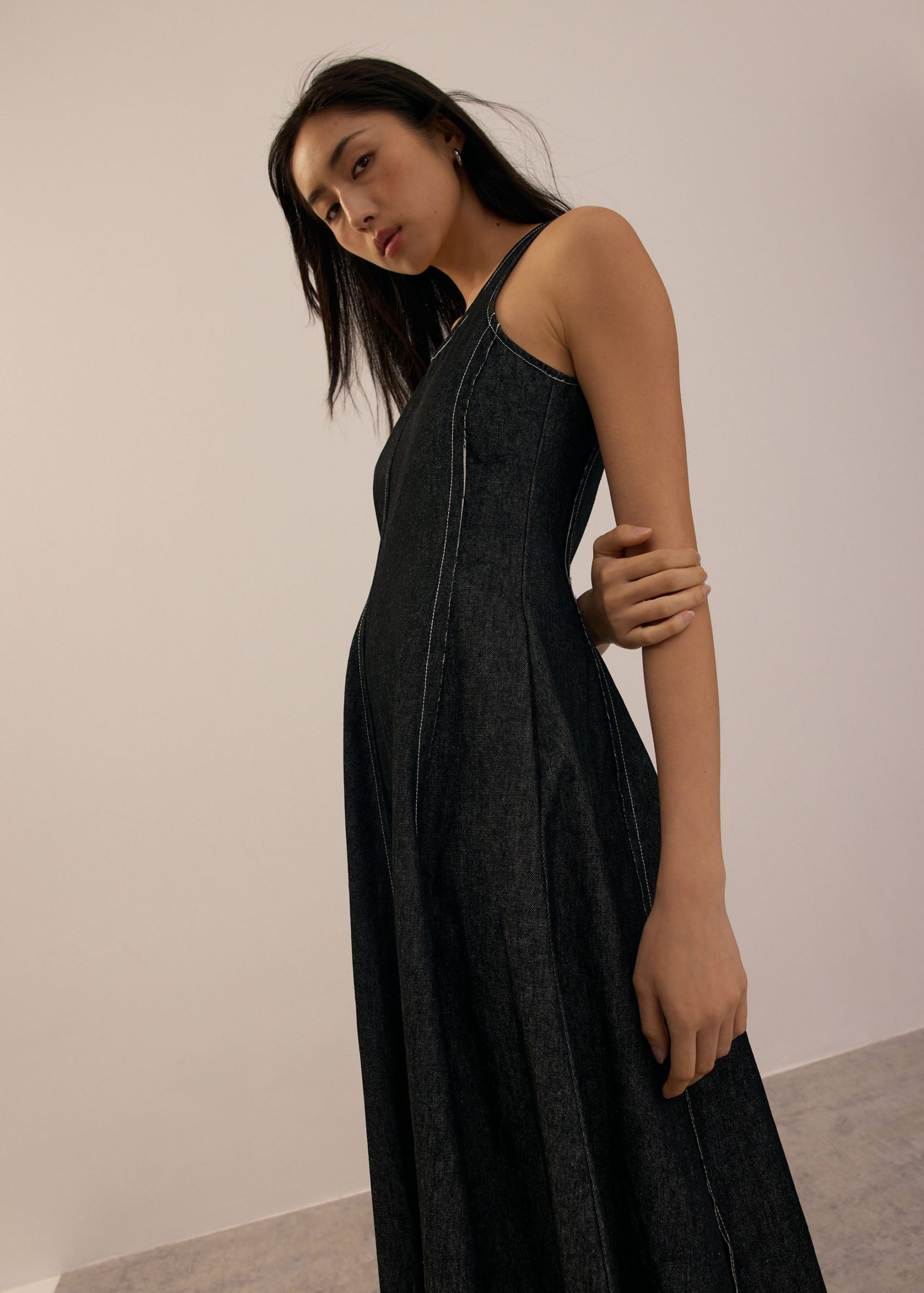 Denim Scoop Neck Midi Dress - Image 4