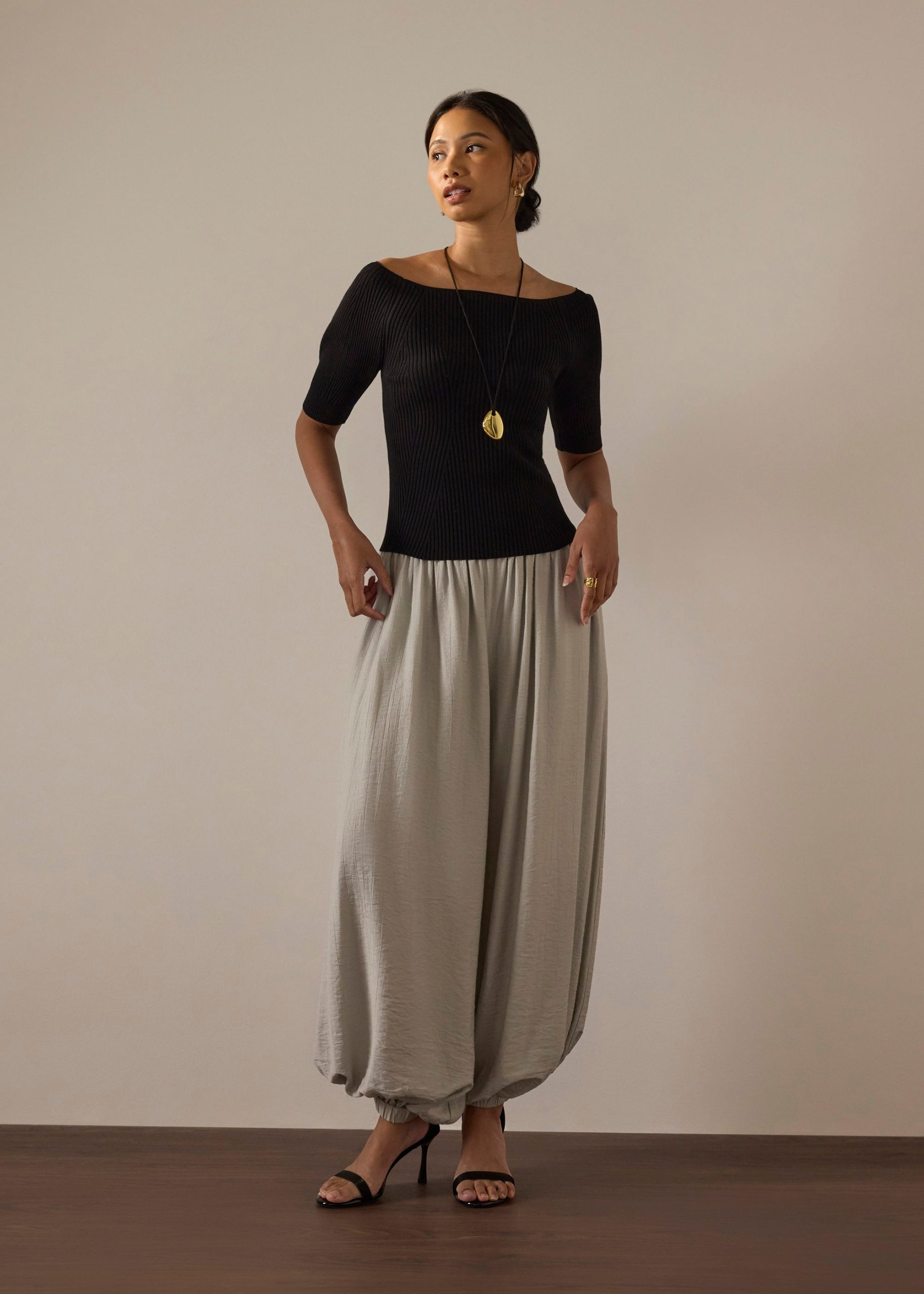 Kyo Ribbed Knit Fitted Top