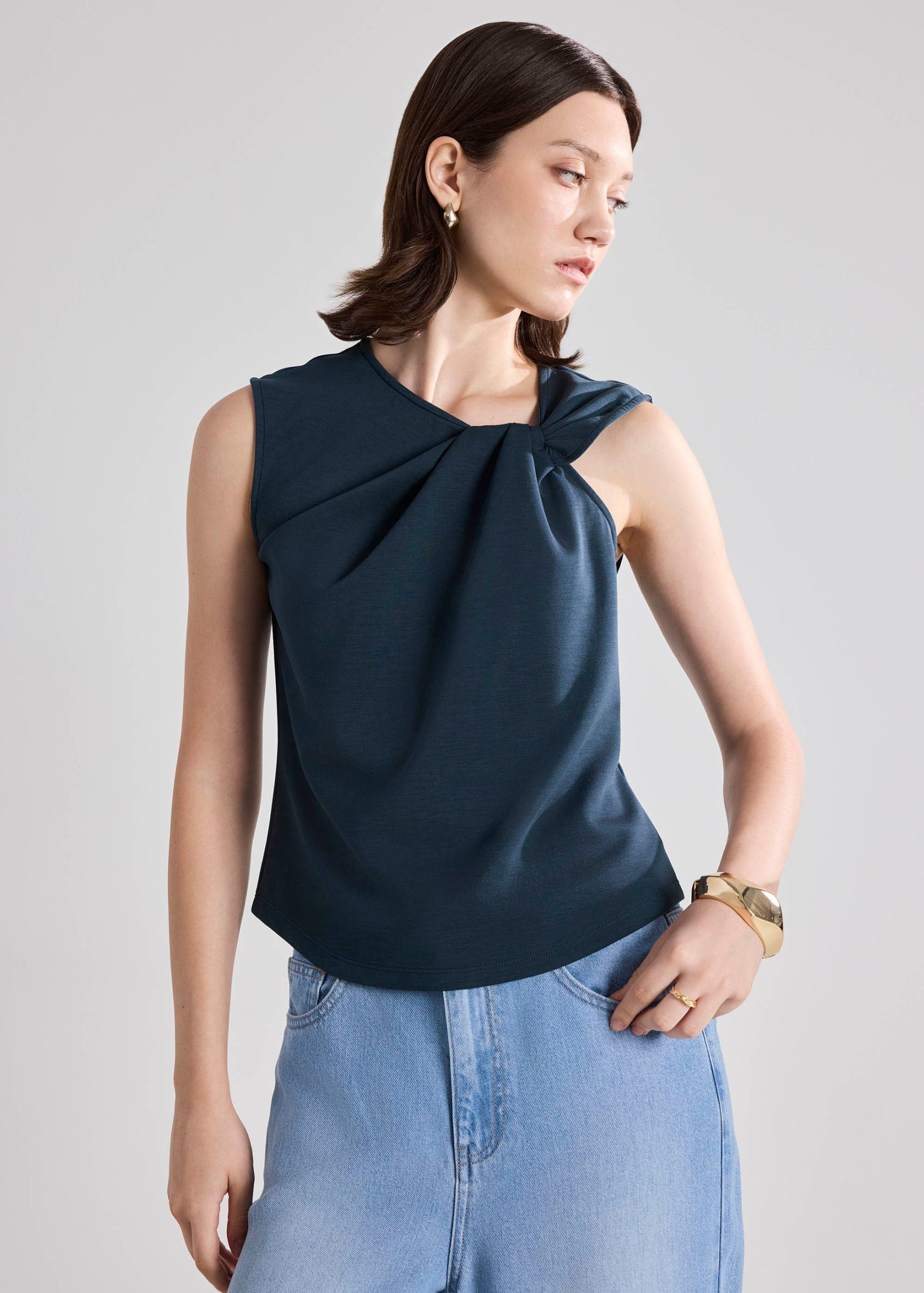 Jersey Asymmetric Tee - Image 9