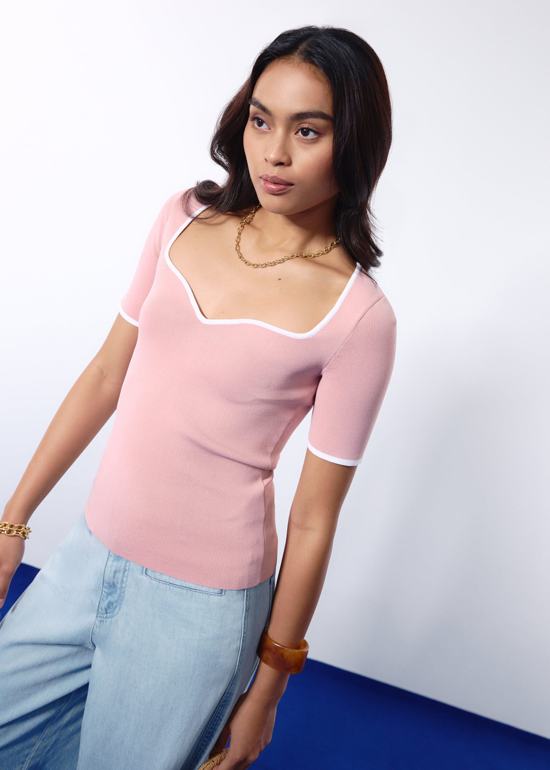 Cinta Knit Sweetheart Fitted Top - Image 6