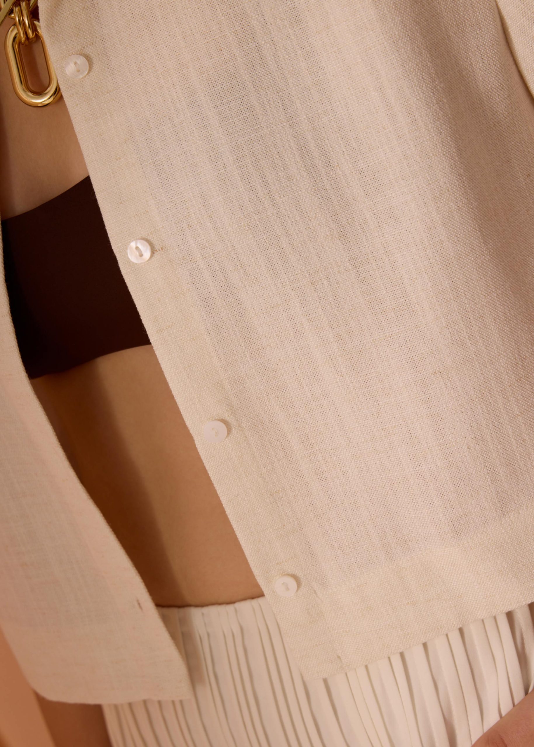 Casey Textured Boxy Crop Shirt - Image 3