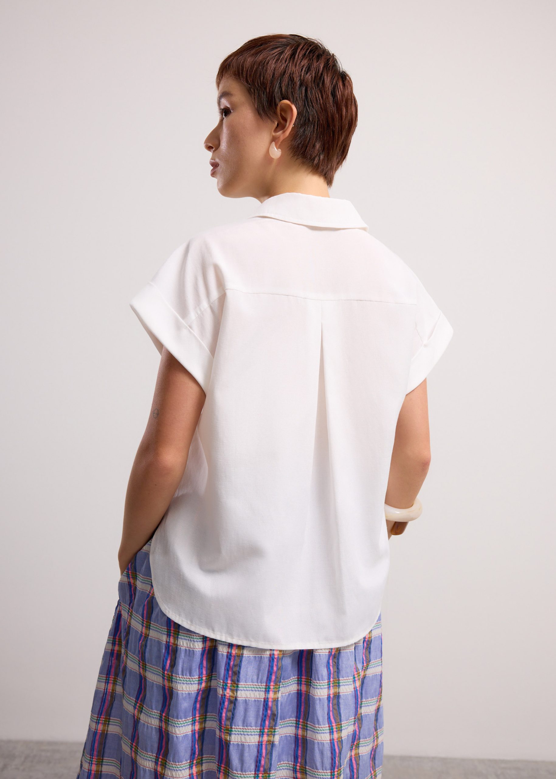 Rupi Oxford Collared Button Down Shirt - Image 5