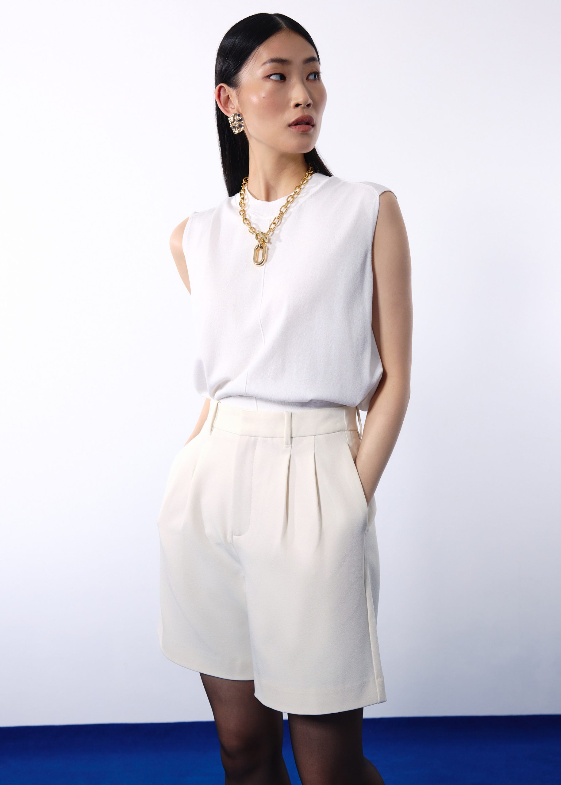 Lana Tailored Shorts - Image 13