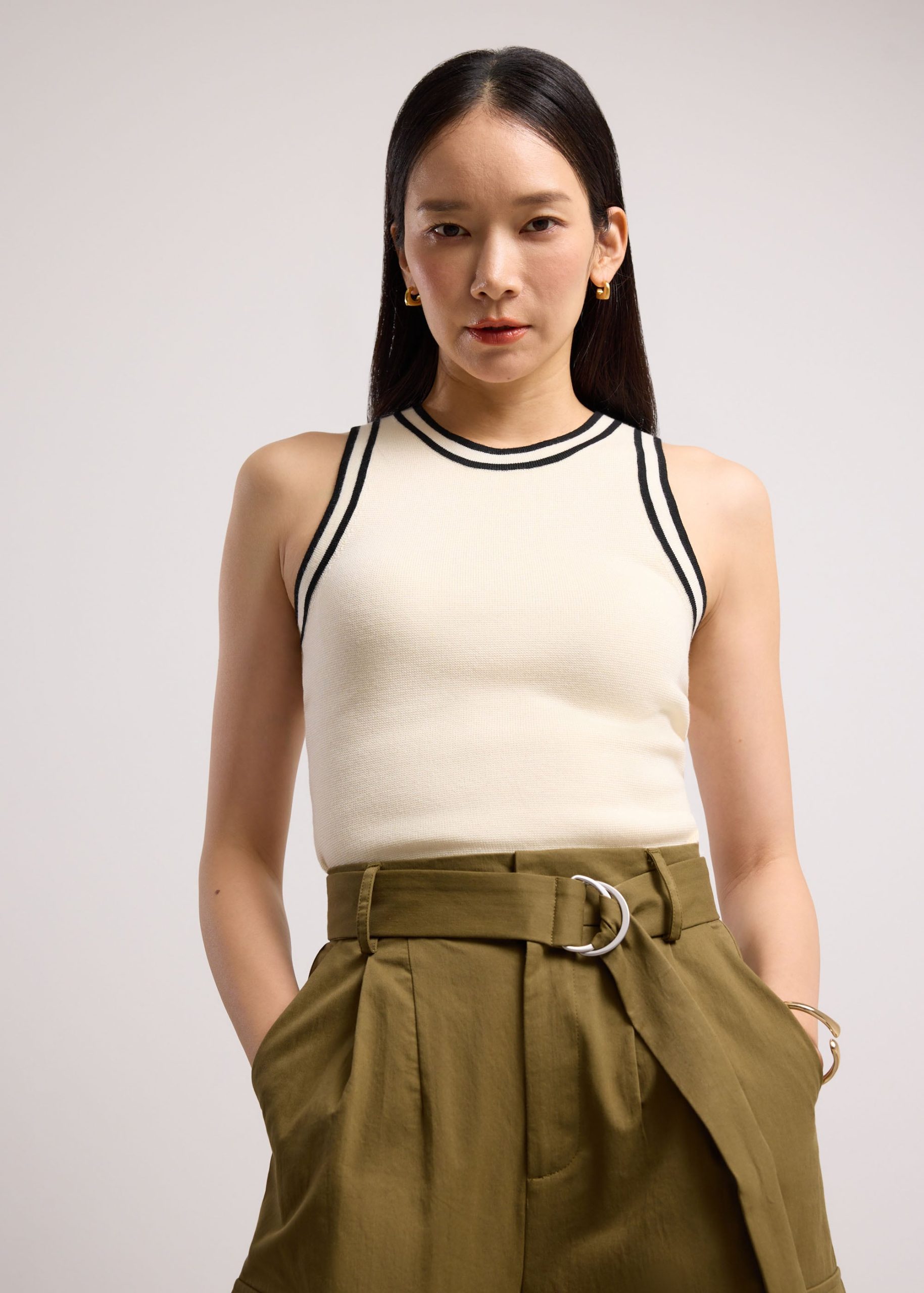 Sui Contrast Piping Knit Racerback Tank