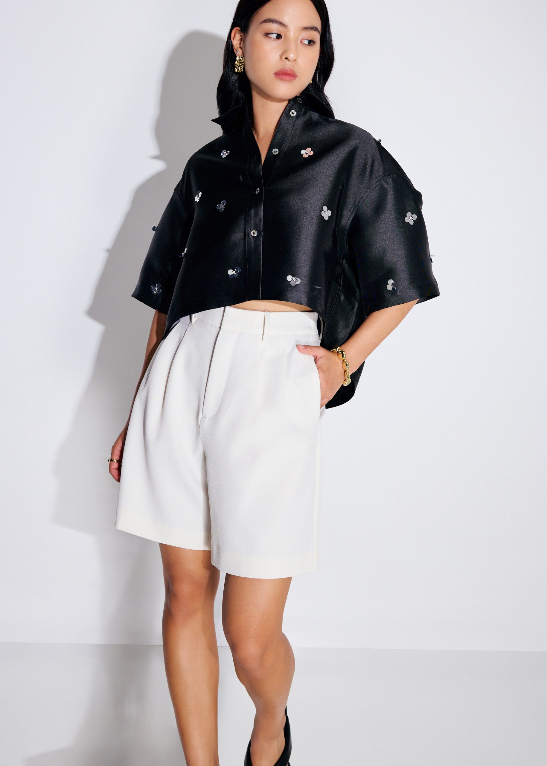 Lana Tailored Shorts - Image 22