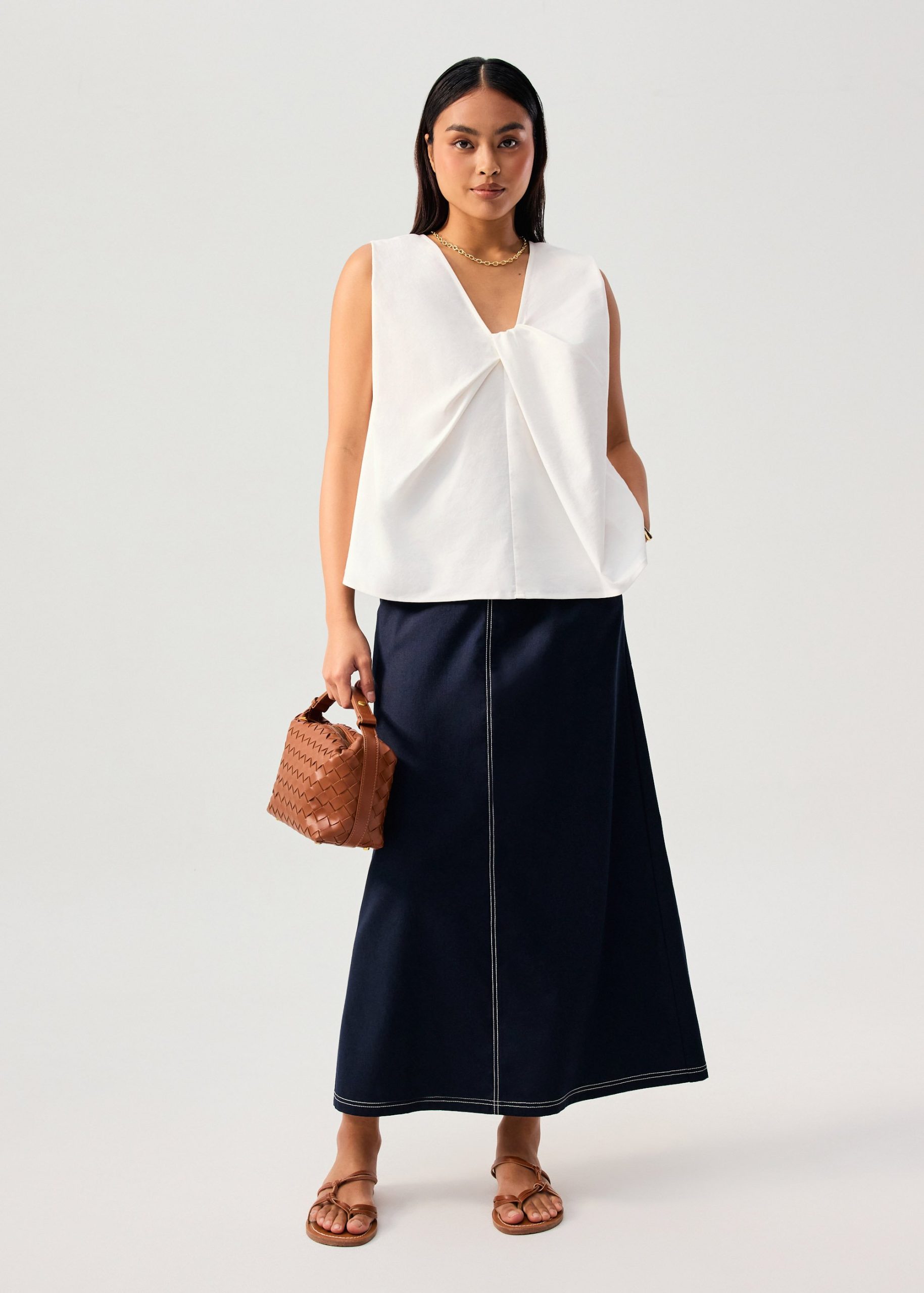 Elastic Contrast Stitch High Waist A-line Maxi Skirt - Image 4