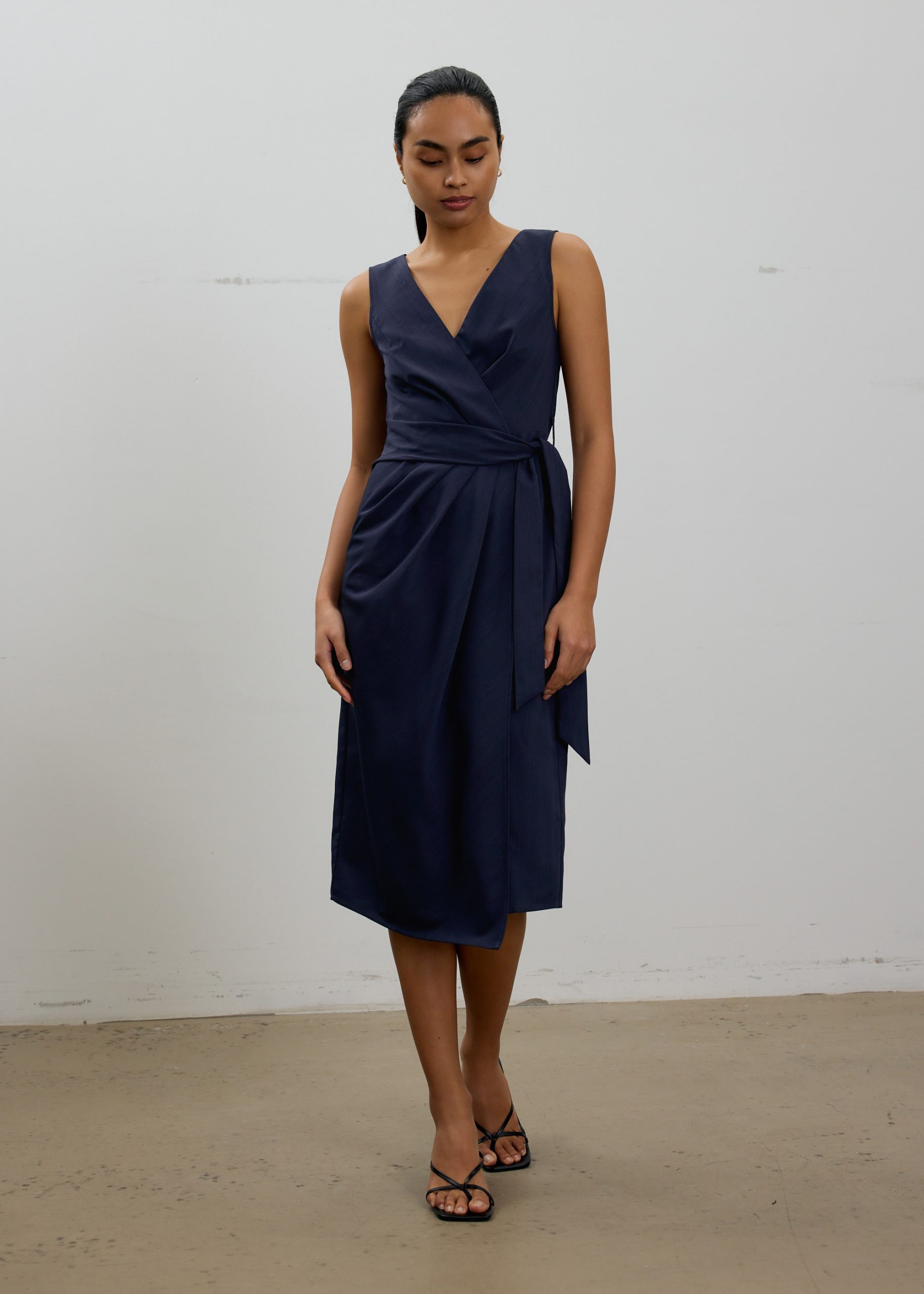 Eun V-neck Wrap Column Midi Dress - Image 4