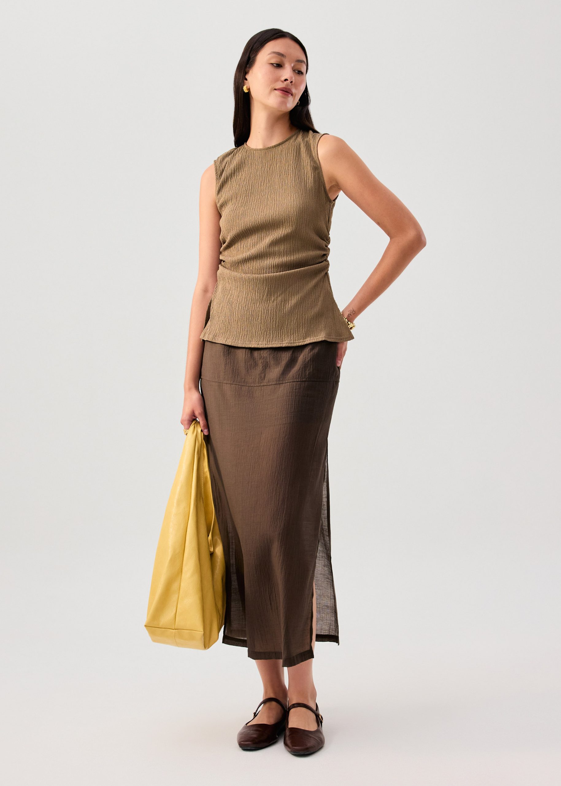 Crinkled Jersey Round Neck Fitted Tank Top - Image 13