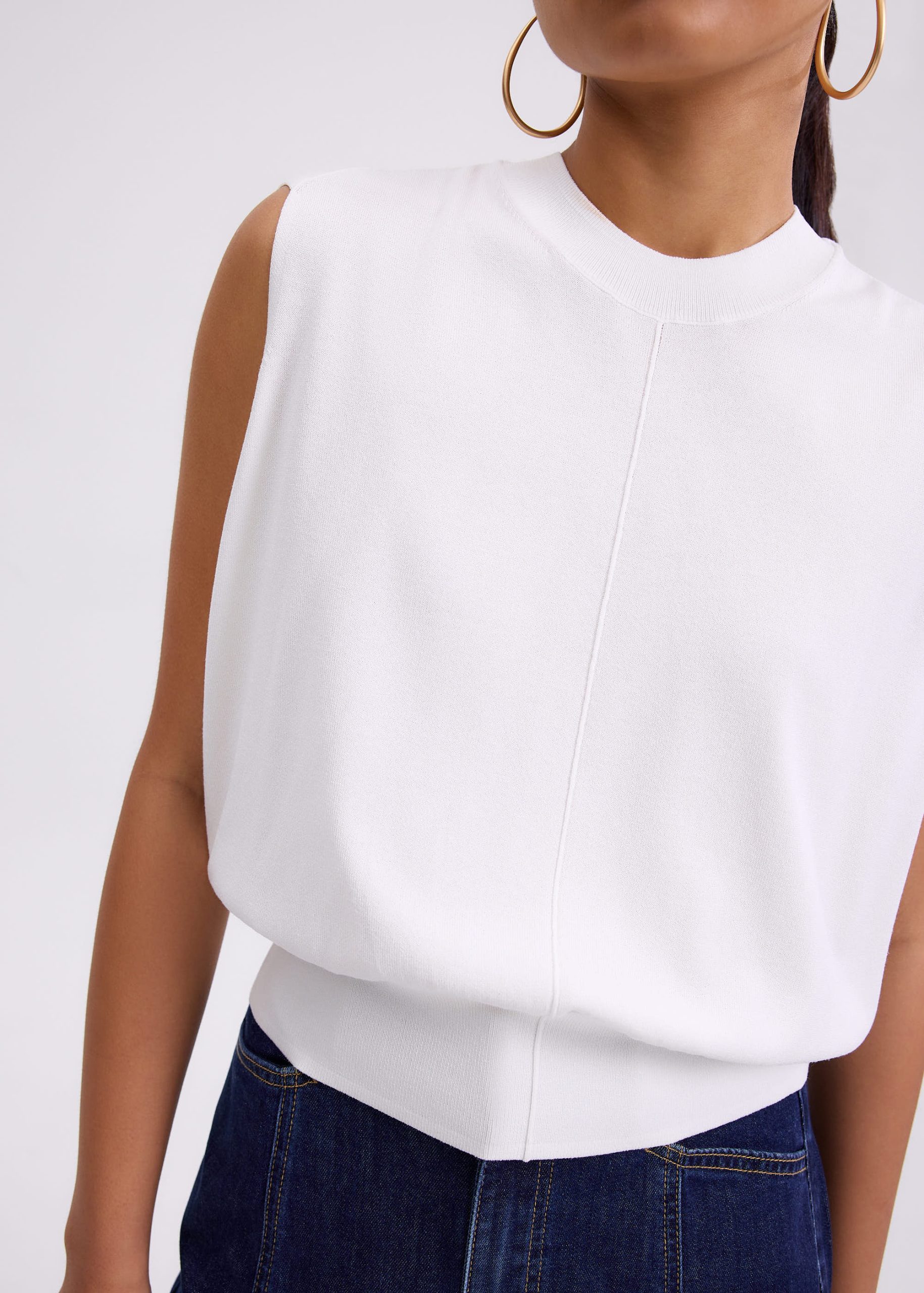 Gracie Knit Round Neck Tank Top - Image 3