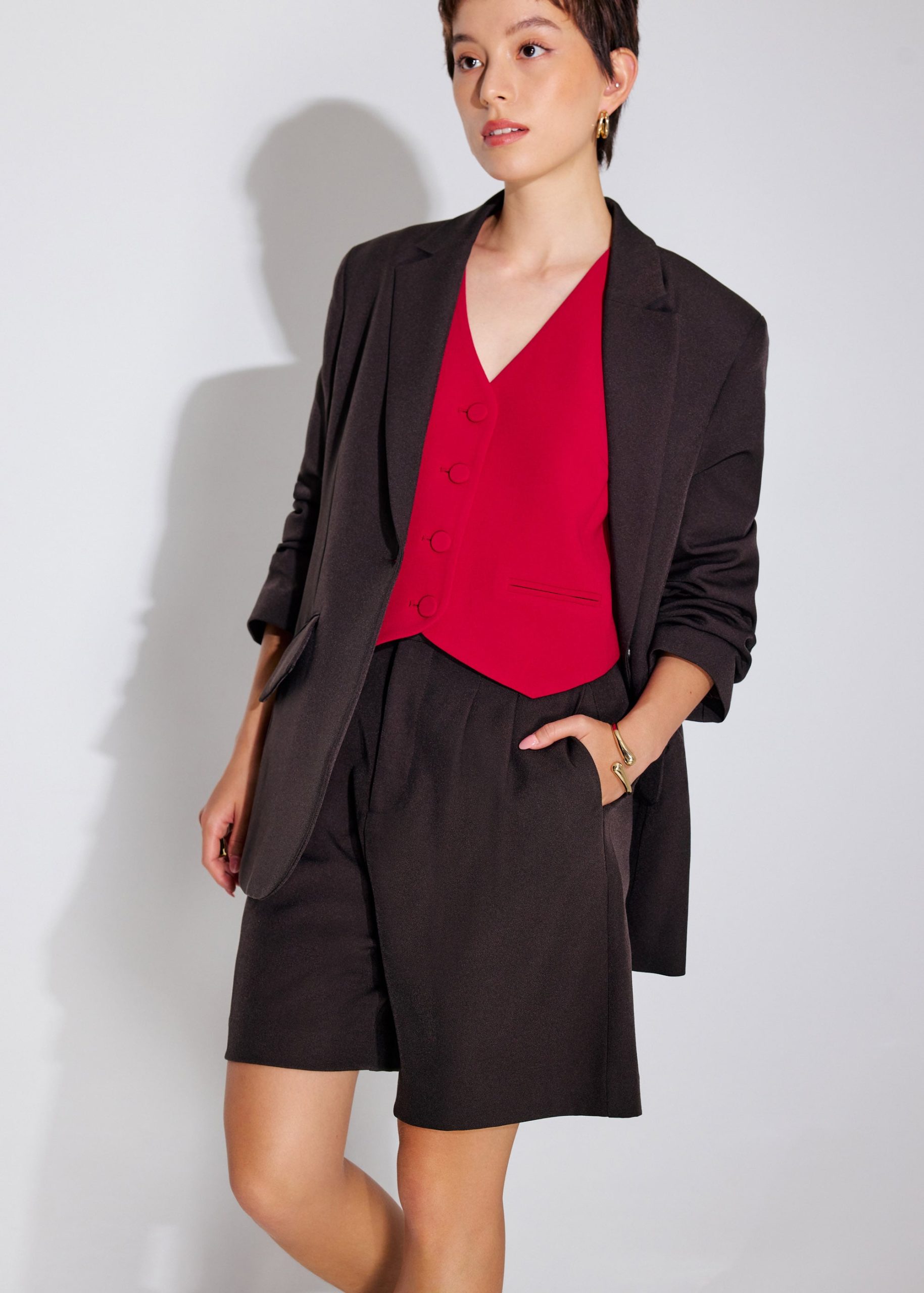 Yuna Relaxed V-neck Vest - Image 25