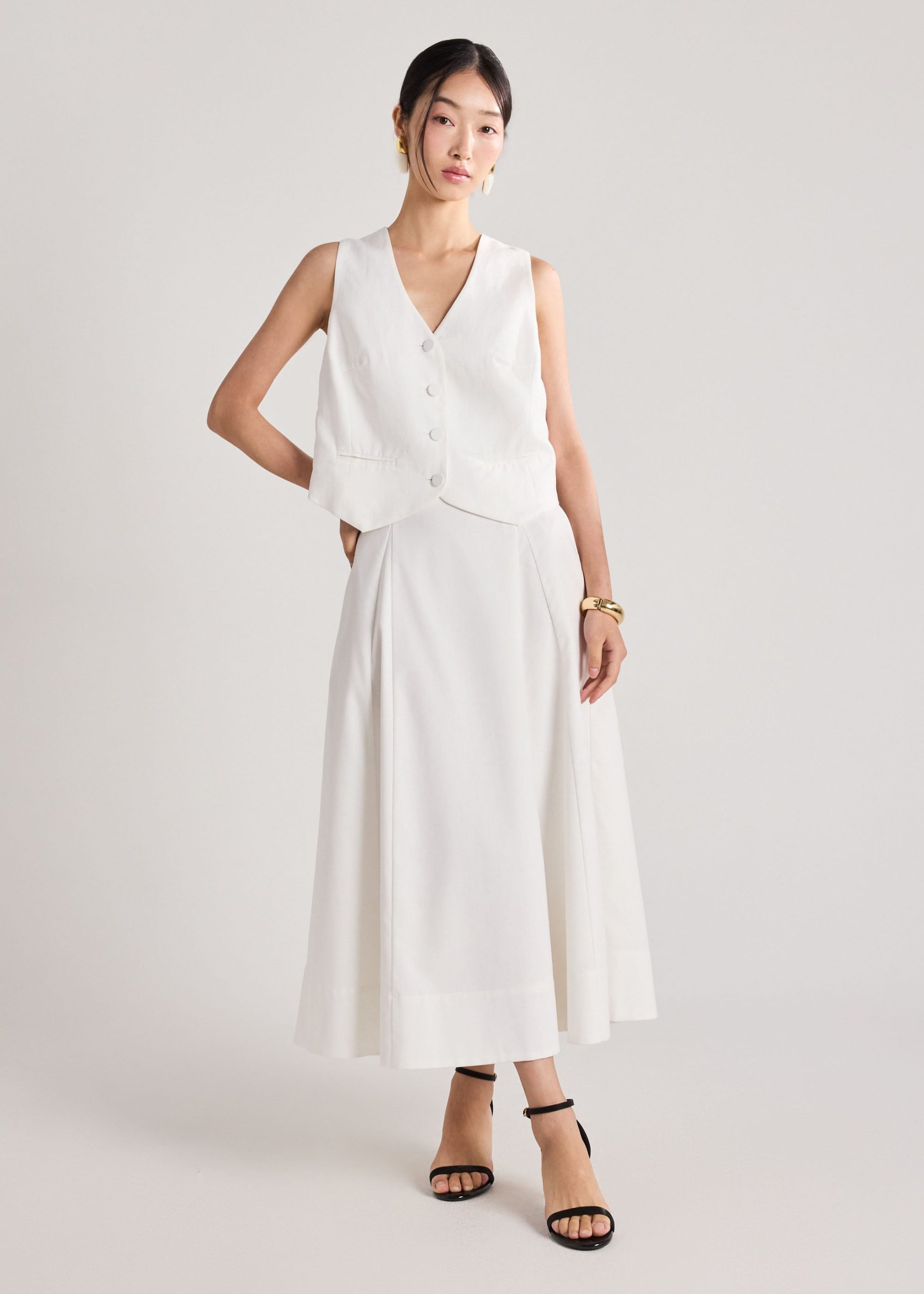 Yuna Premium Linen Vest - Image 8
