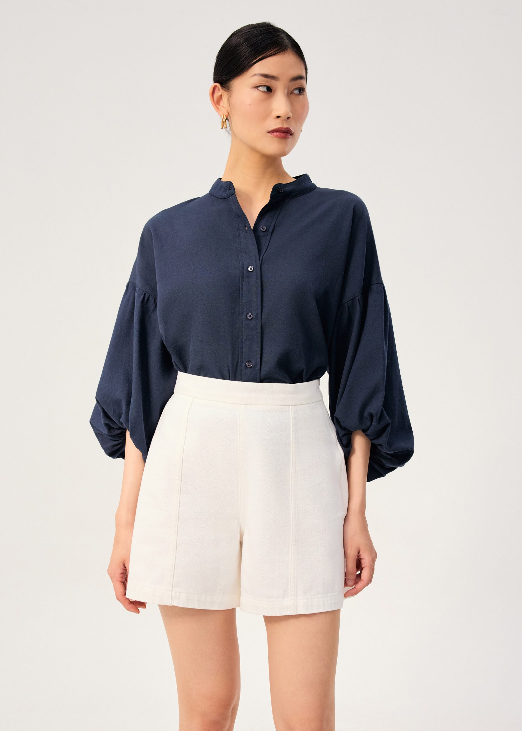 Elastic Denim Mid Waist A-line Shorts - Image 5