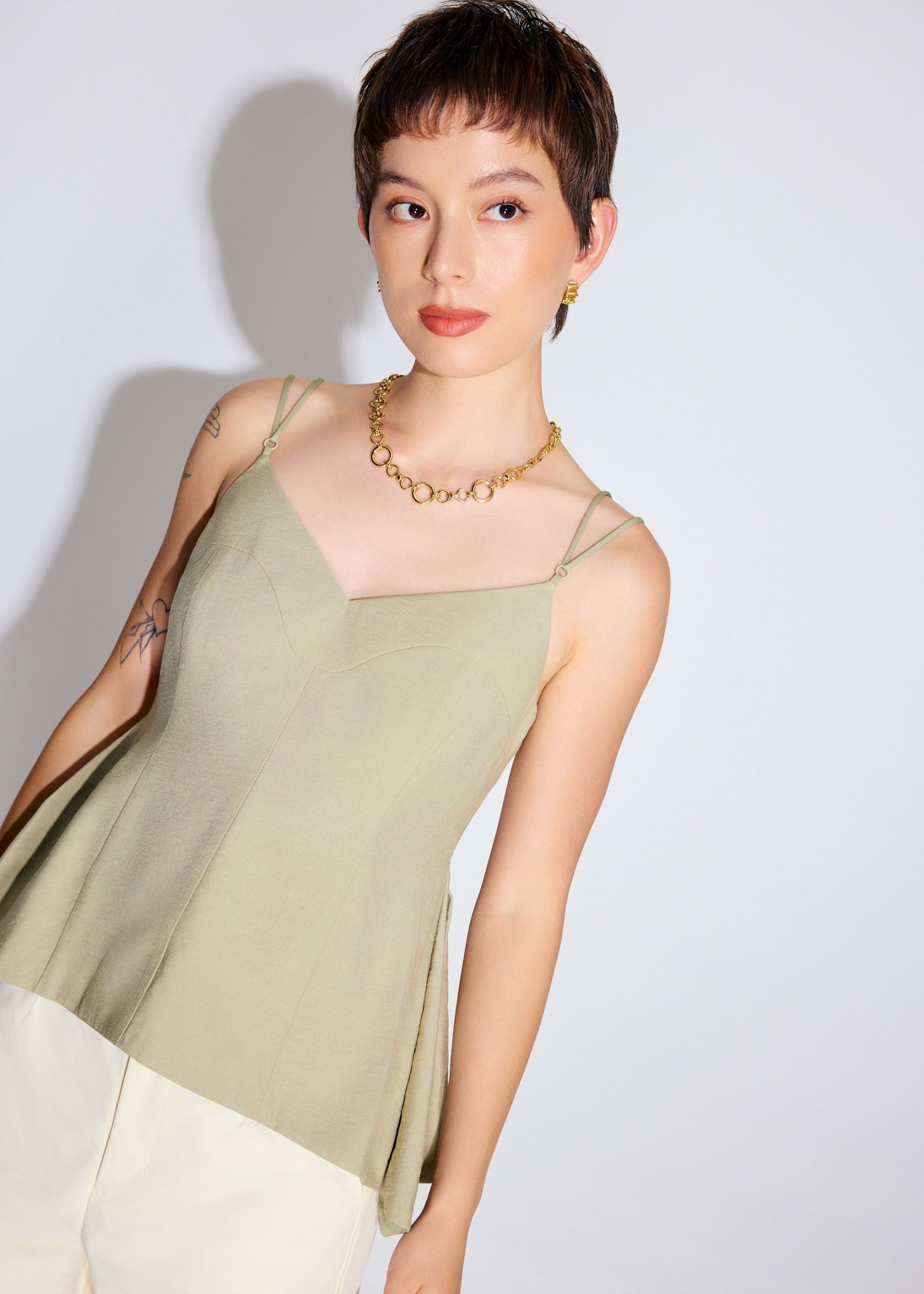 Textured Panelled V-neck Peplum Top