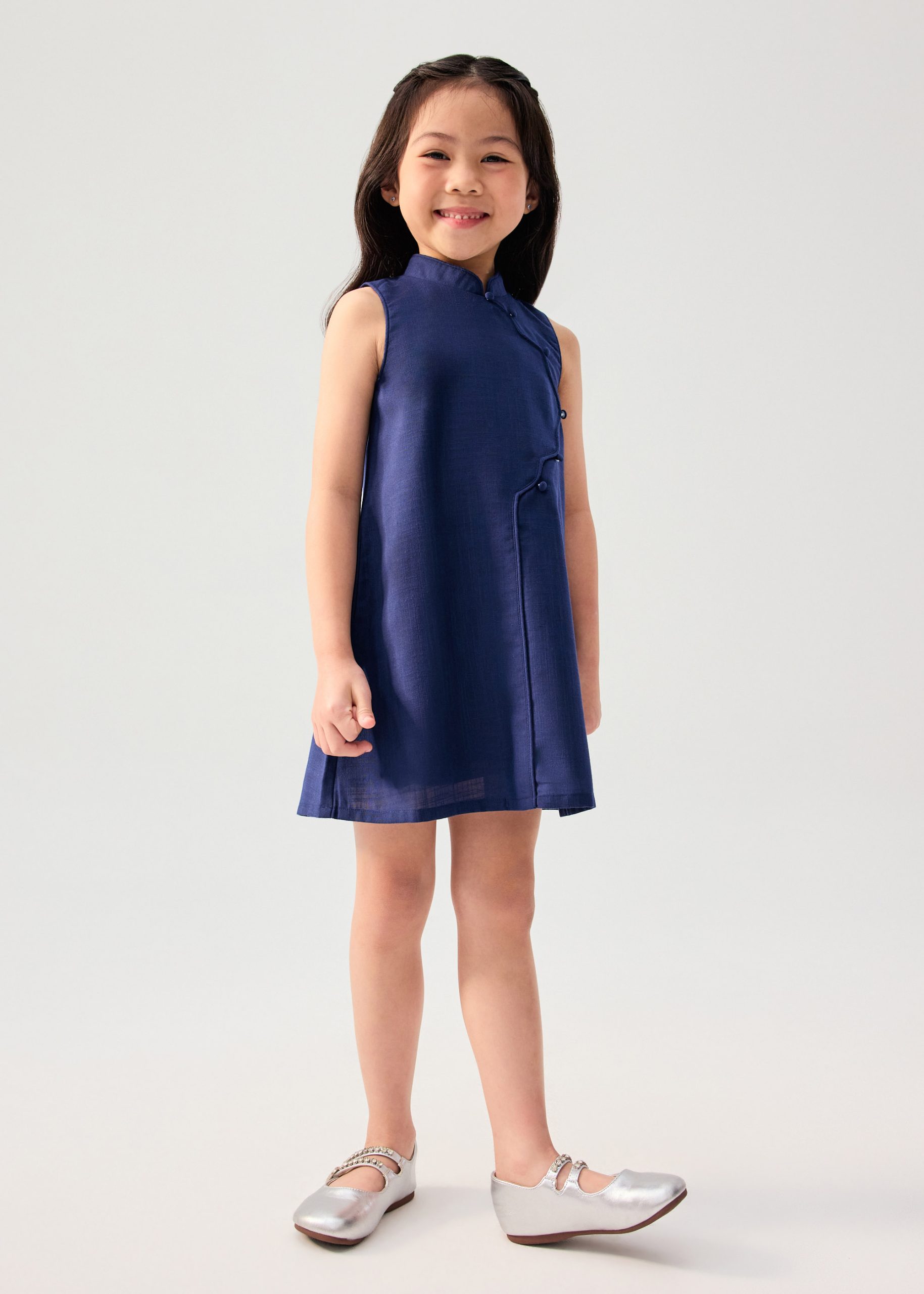 Girls' Mandarin Collar Scallop Edge Shift Midi Dress - Image 3